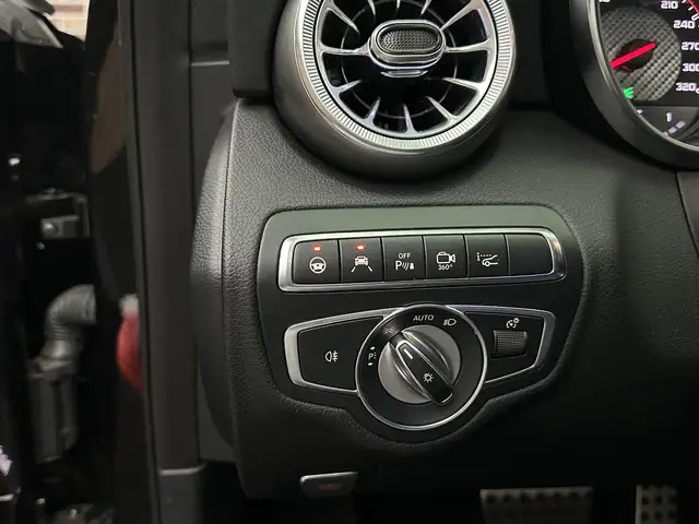 Mercedes-Benz C 63 Amg view 26