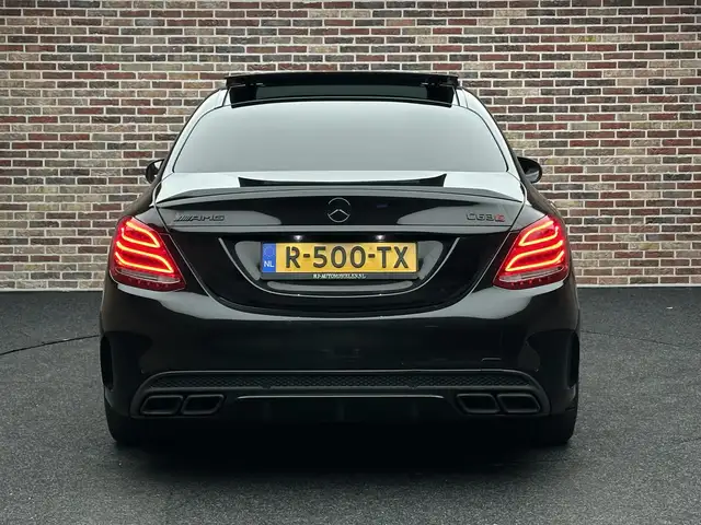 Mercedes-Benz C 63 Amg view 7