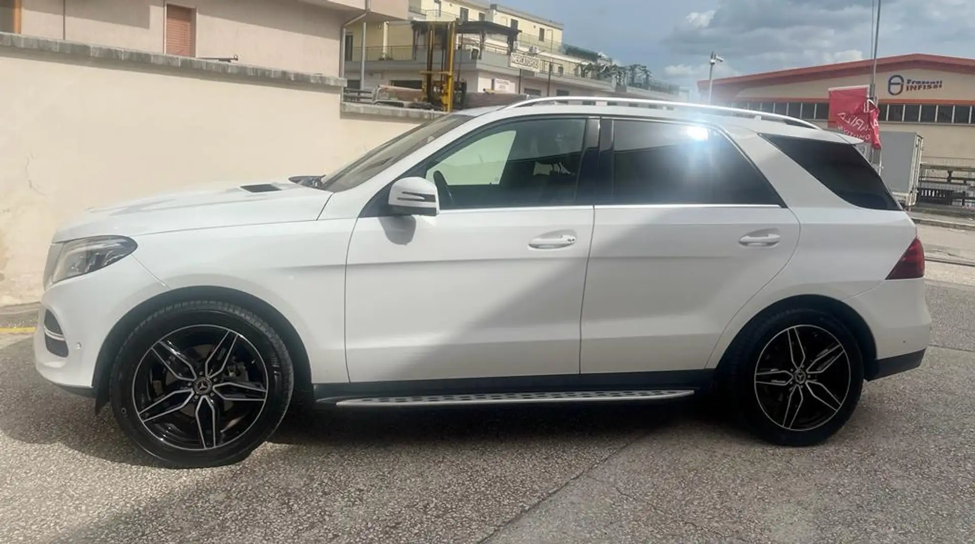 Mercedes-Benz GLE 250 d Sport 4matic auto Blanc - 1