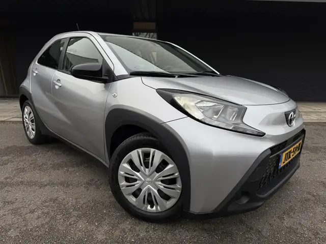 Toyota Aygo X 1.0 VVT-i MT