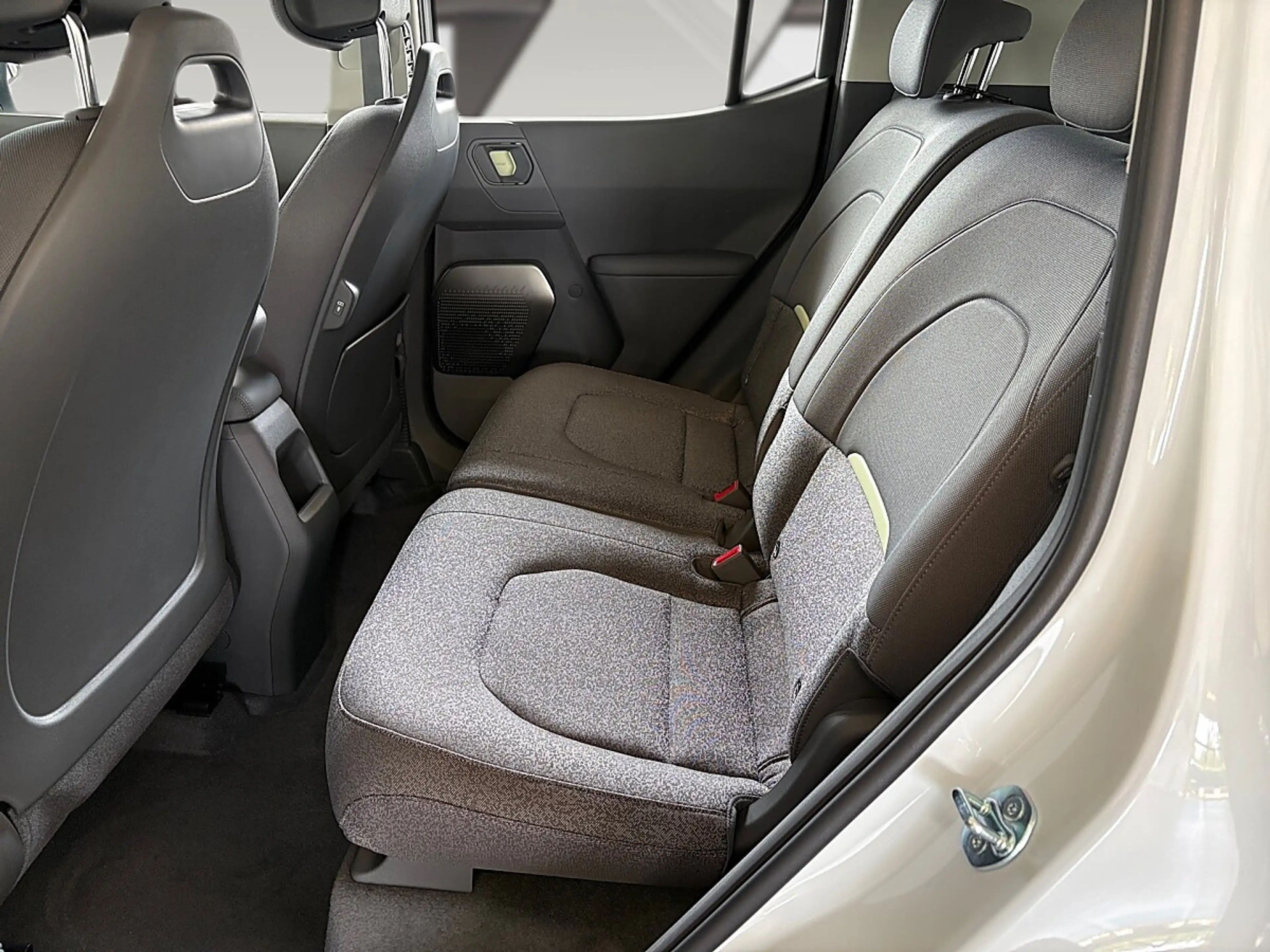 Kia EV2 4S FWD 42,2kWh Air — photo 10