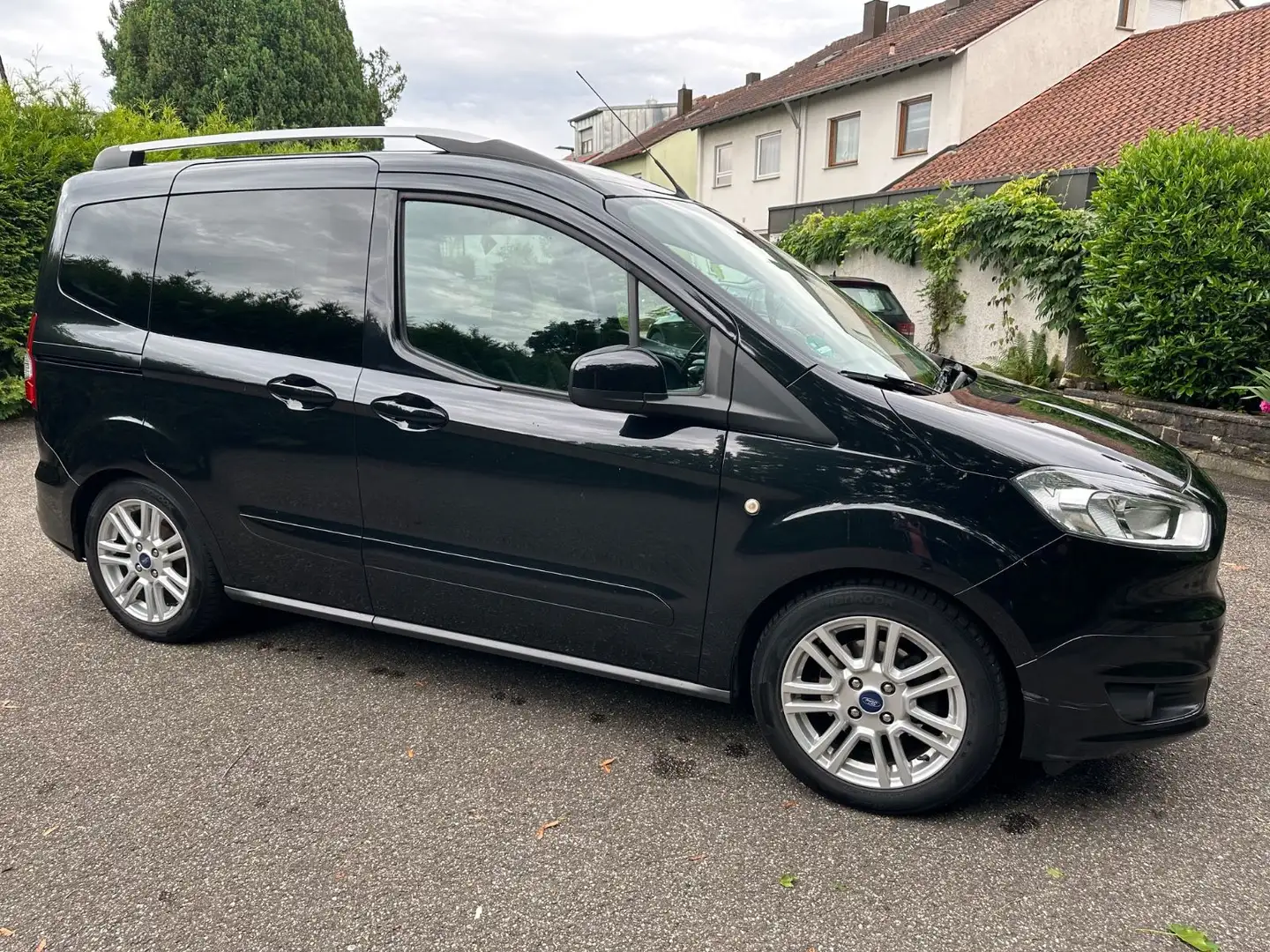 Ford Tourneo Courier Titanium Kamera KLIMA ALU Negru - 2
