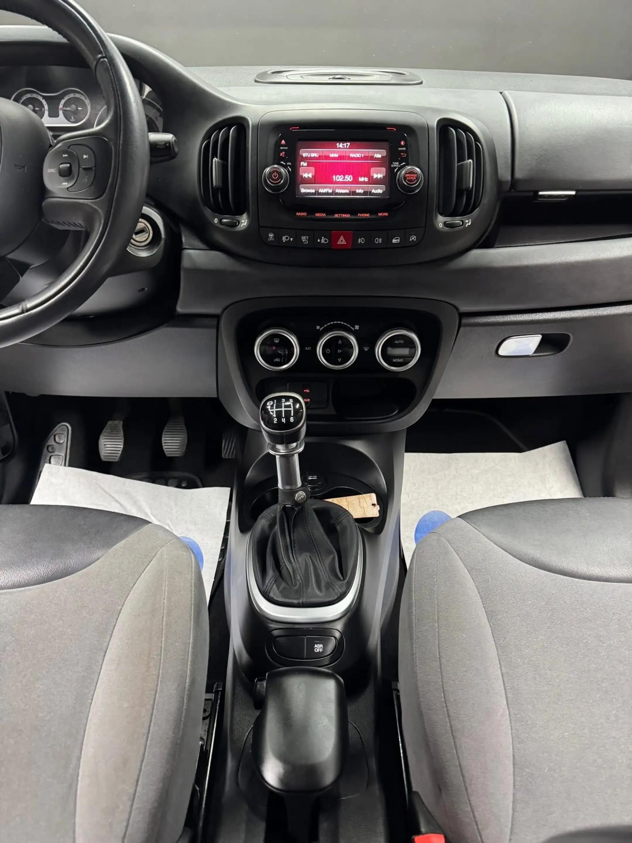 Fiat 500L 500L Living 1.6 Multijet 7 places *Garantie 12M* — photo 15