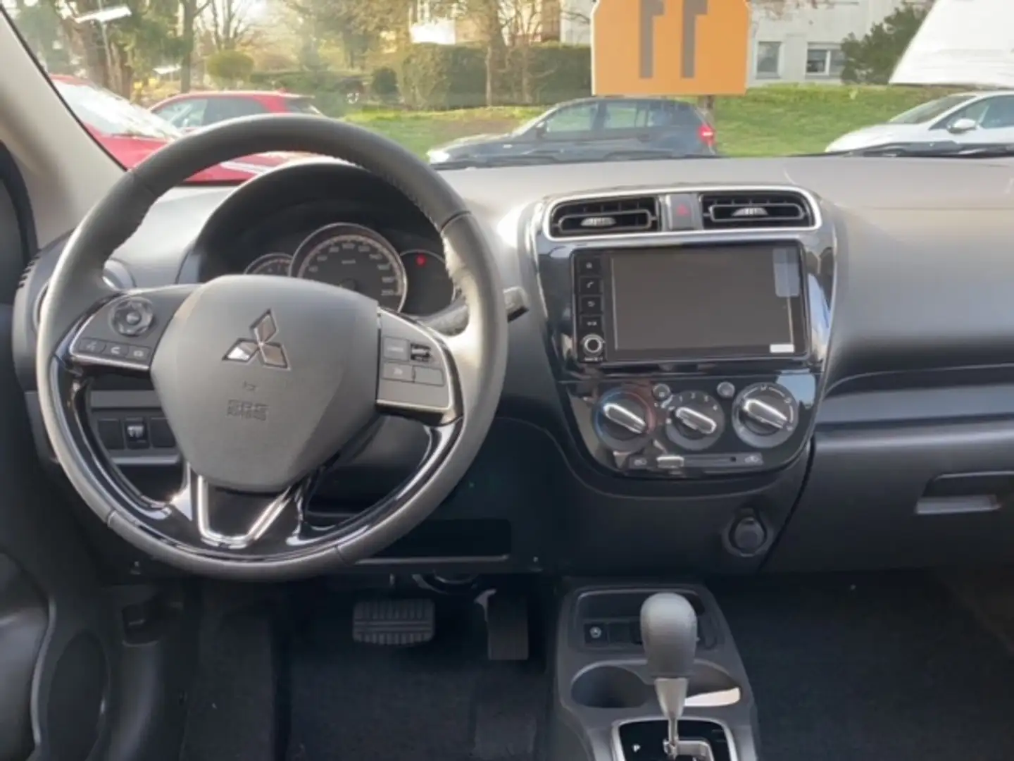 Mitsubishi Space Star Mitsubishi TOP 1.2 MIVEC ClearTec CVT Grijs - 2