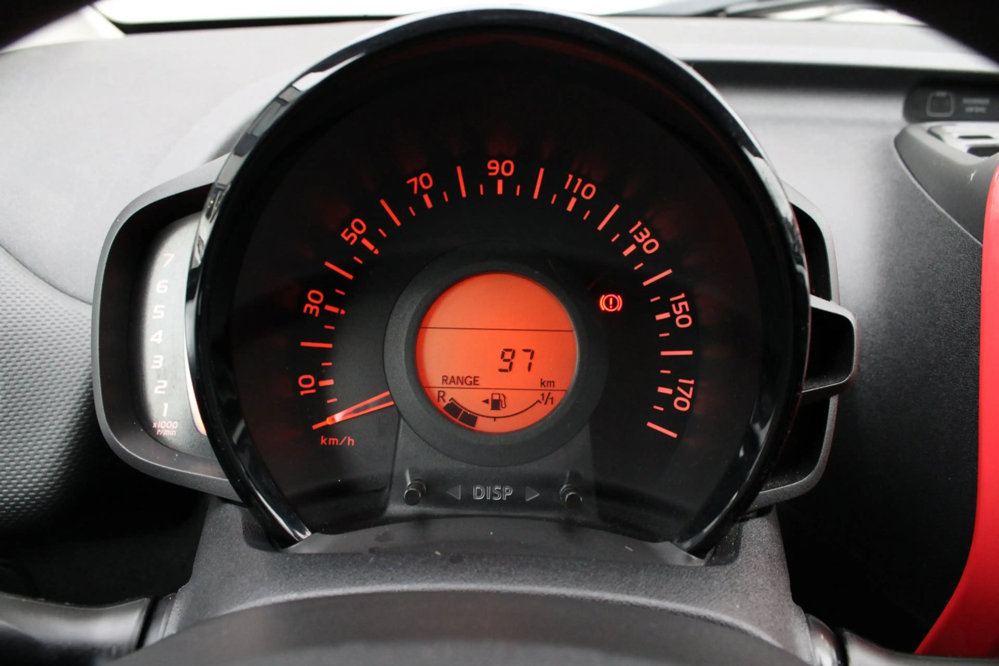 Citroen C1 1.2 PureTech Shine — photo 22