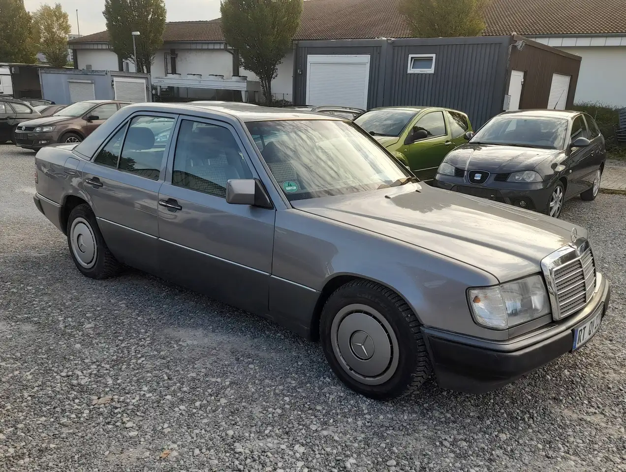 Mercedes-Benz E 250 DieseL . Kein TÜV ..........H KENNZEICHEN, foto 3
