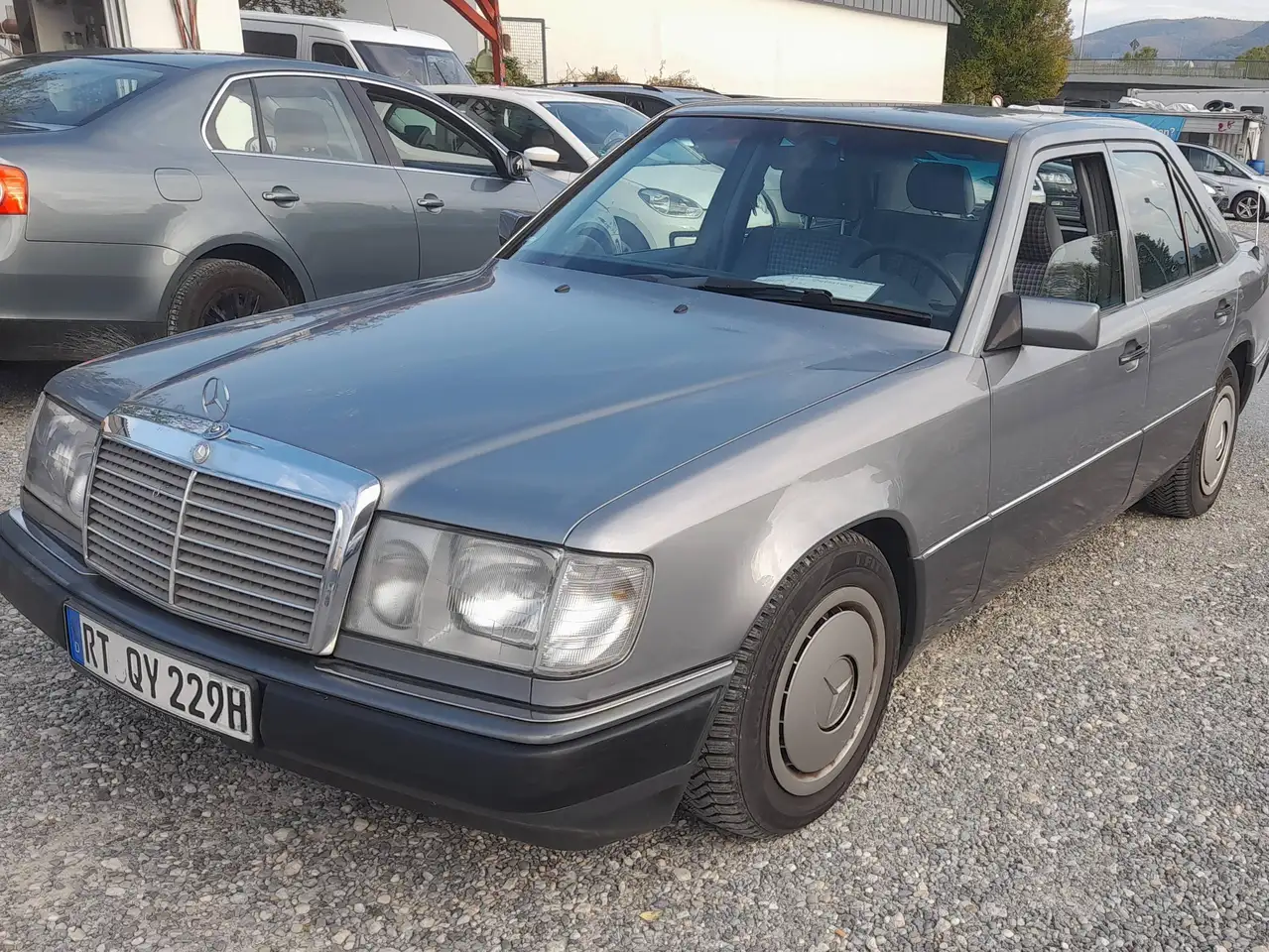 Mercedes-Benz E 250 DieseL . Kein TÜV ..........H KENNZEICHEN, foto 4