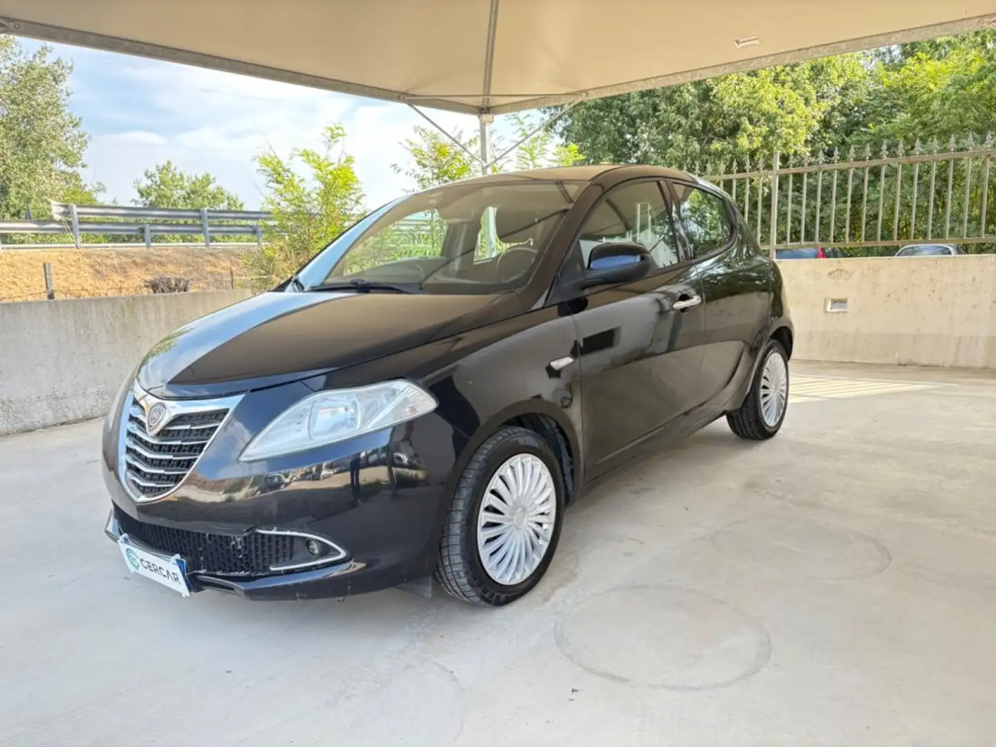 Lancia Ypsilon 0.9 TwinAir EURO 5 OK NEOP. 5 porte S&S Platinum Nero - 1