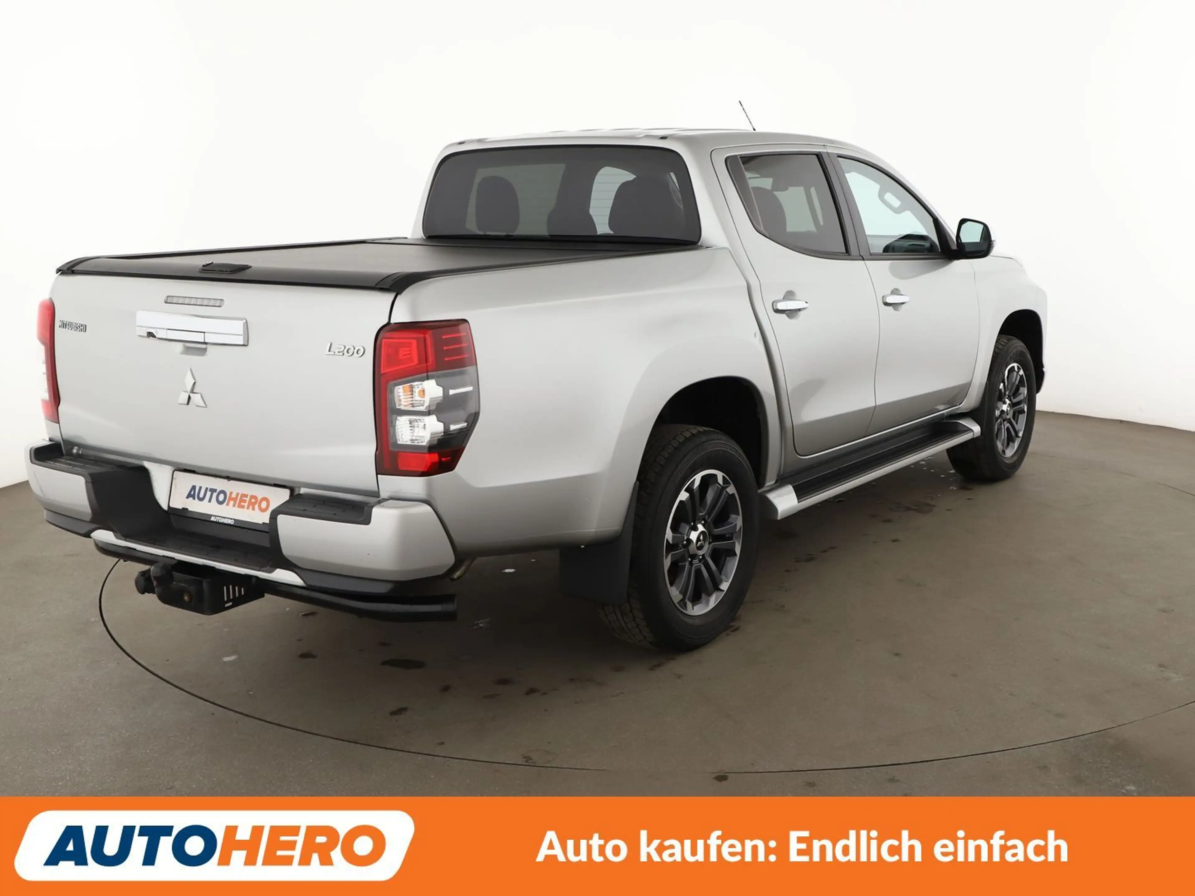 Mitsubishi L200 2.2 DI-D Plus Doppelkabine 4WD Aut.*SPUR*CAM*AHK* — photo 11