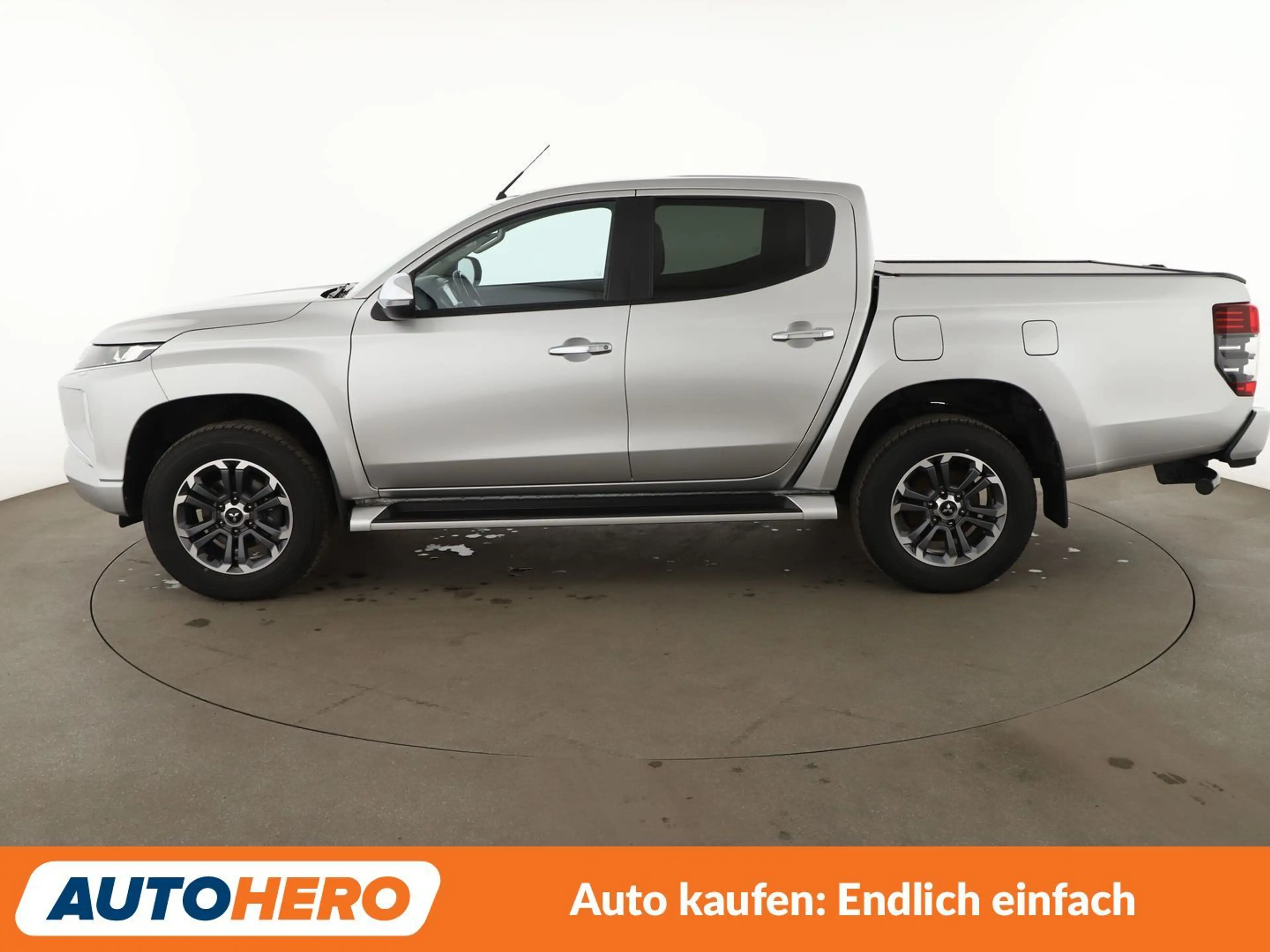 Mitsubishi L200 2.2 DI-D Plus Doppelkabine 4WD Aut.*SPUR*CAM*AHK* — photo 8