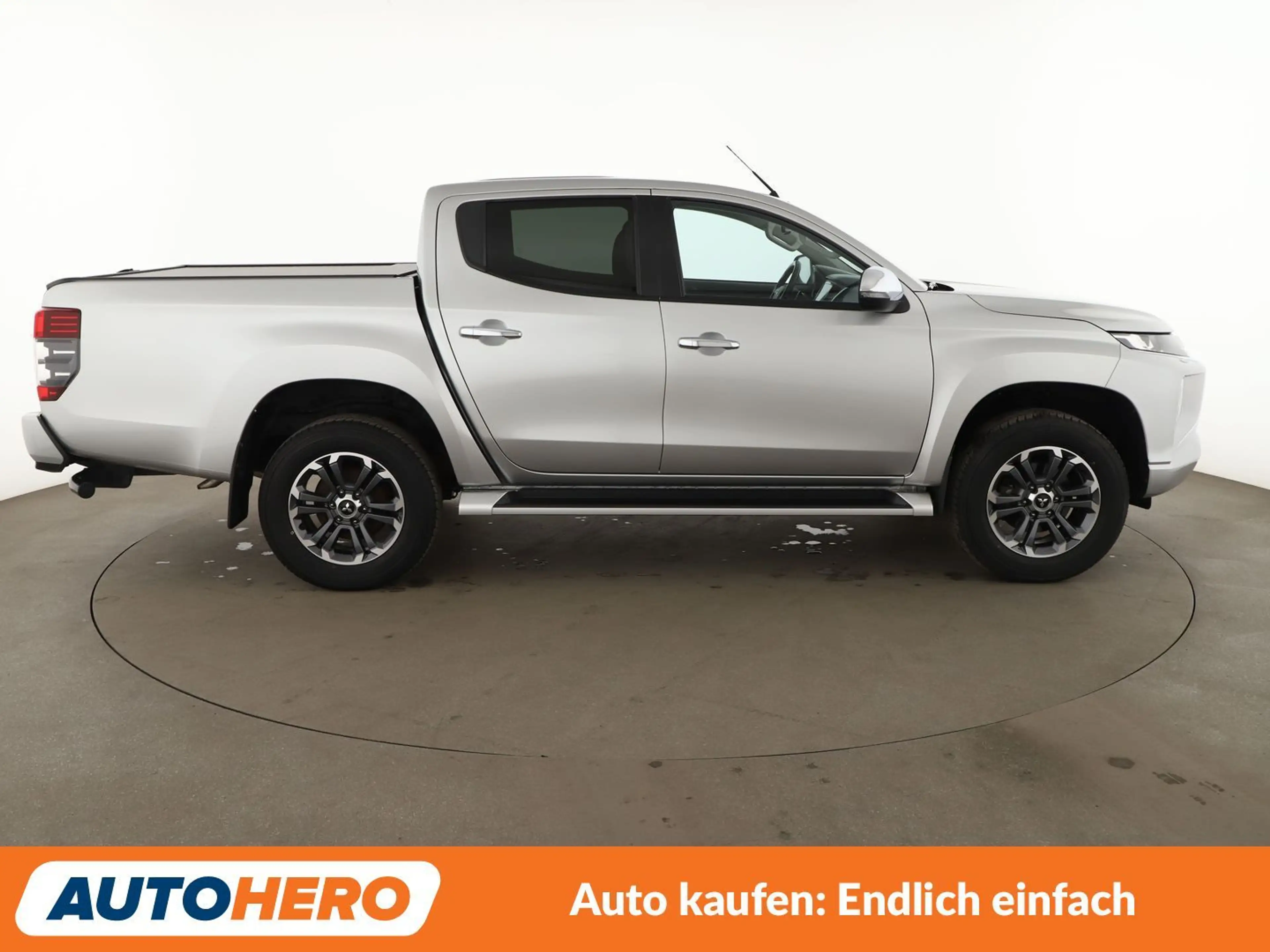 Mitsubishi L200 2.2 DI-D Plus Doppelkabine 4WD Aut.*SPUR*CAM*AHK* — photo 12