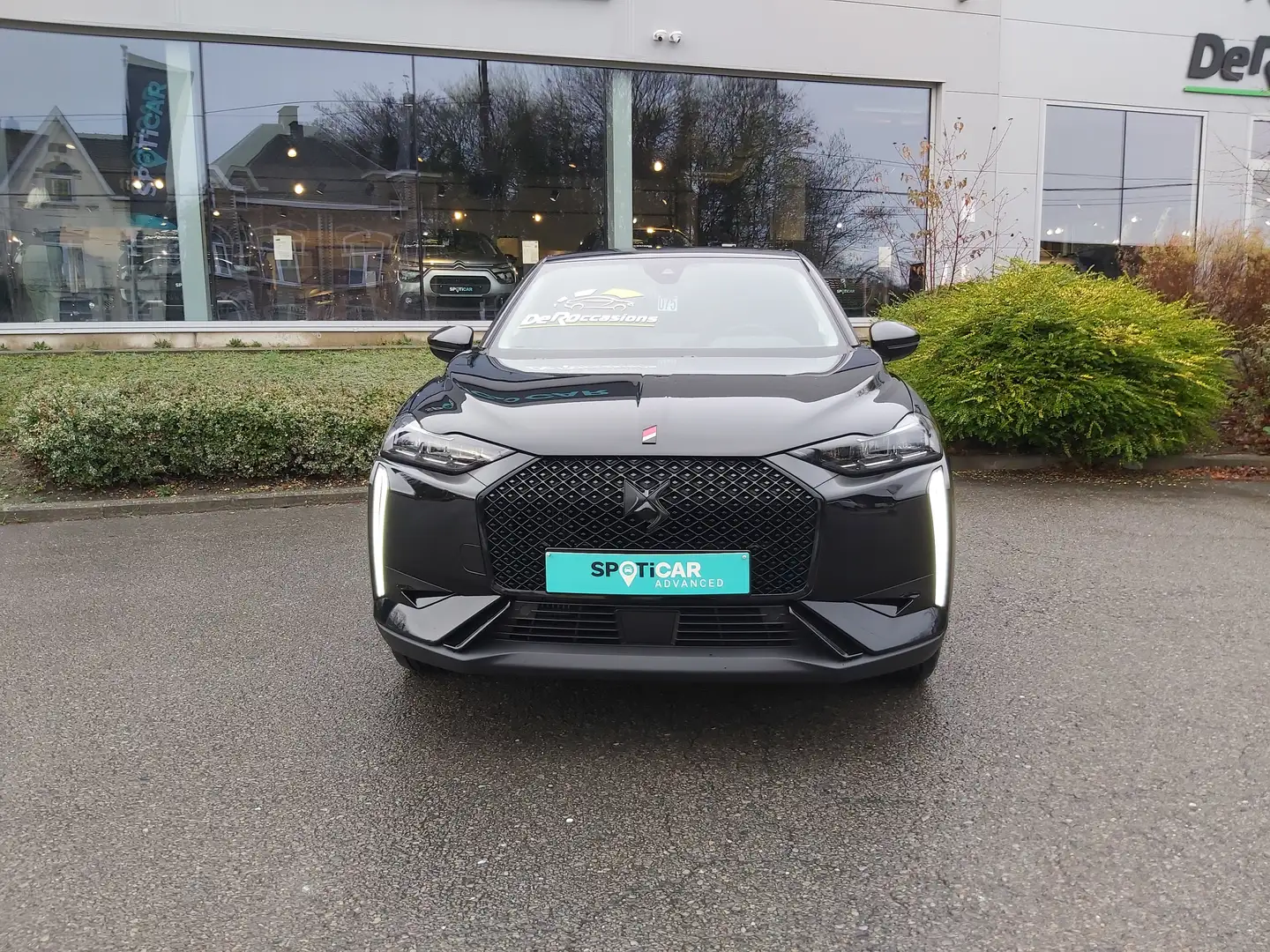 DS Automobiles DS 3 1.2 i 130ch EAT8 AUTOMATIQUE Zwart - 2