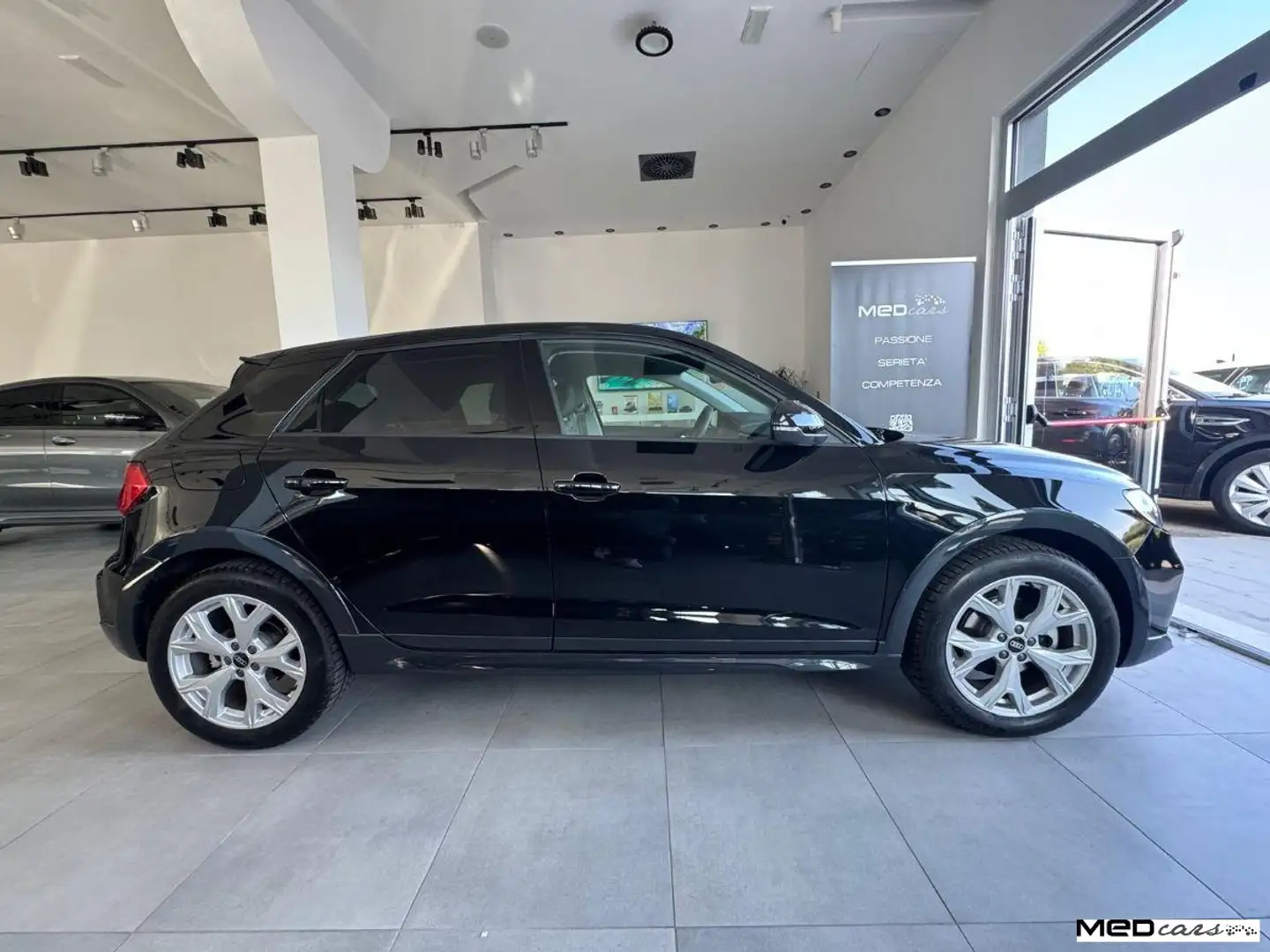Audi A1 Allstreet 30 TFSI S-TRONIC / GARANZIA AUDI / KM. 4 Nero - 1