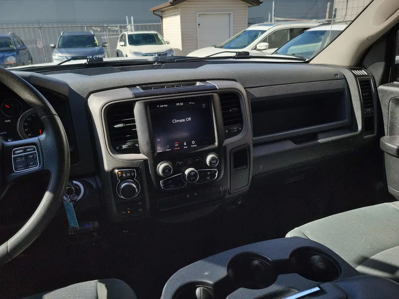 RAM 1500 снимка RAM 1500