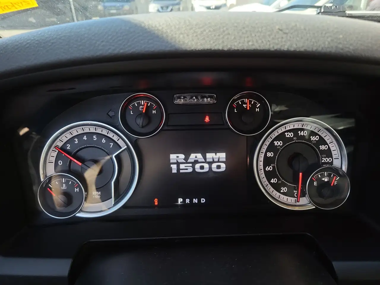 RAM 1500 снимка RAM 1500