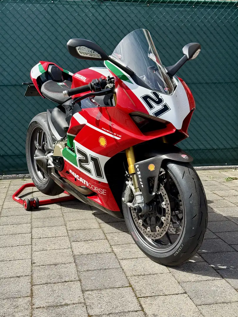 Ducati Panigale V2 Bayliss Anniversary Red - 2