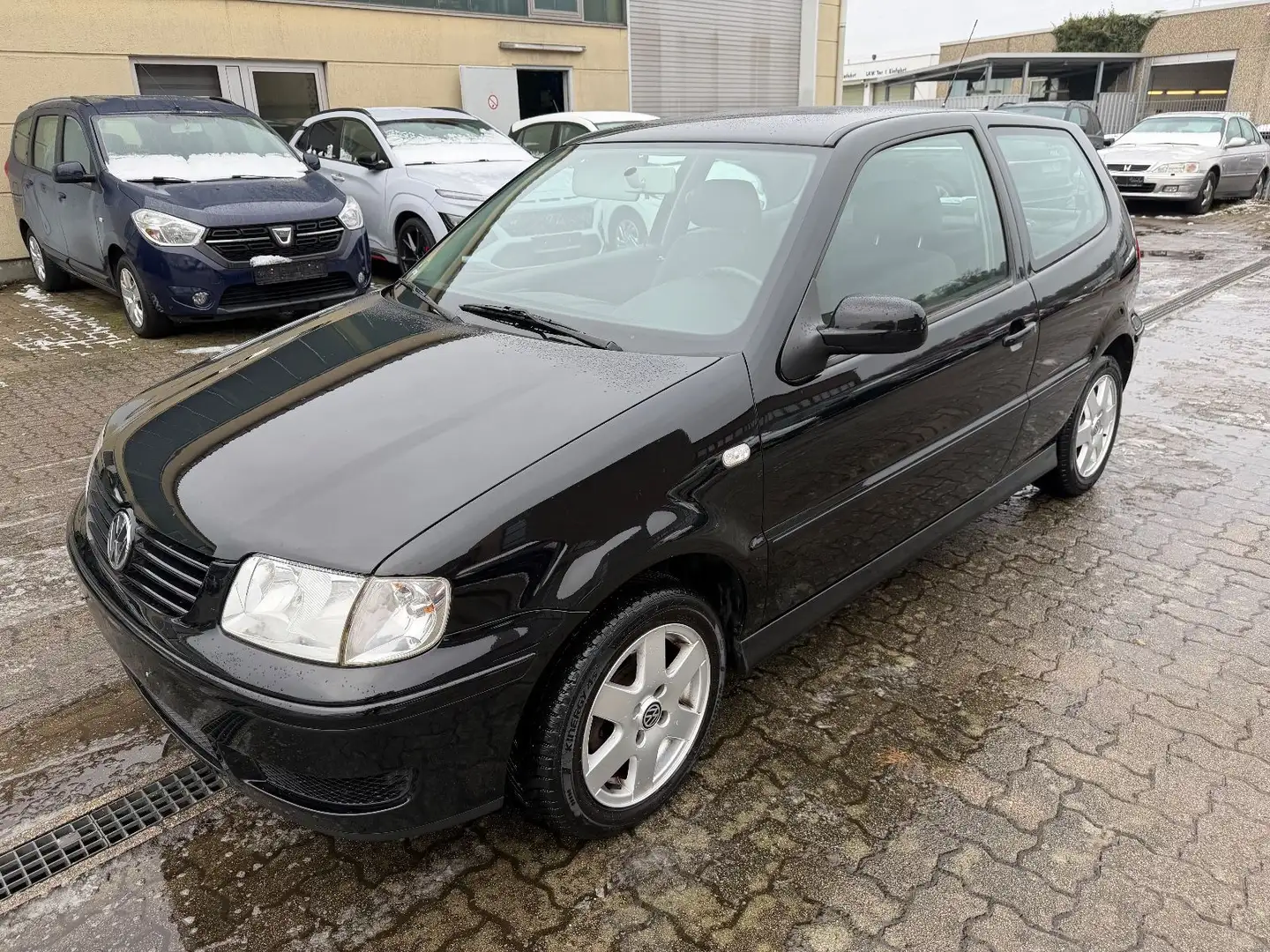 Volkswagen Polo 1.4 44kW Auto Comfortline Schwarz - 2