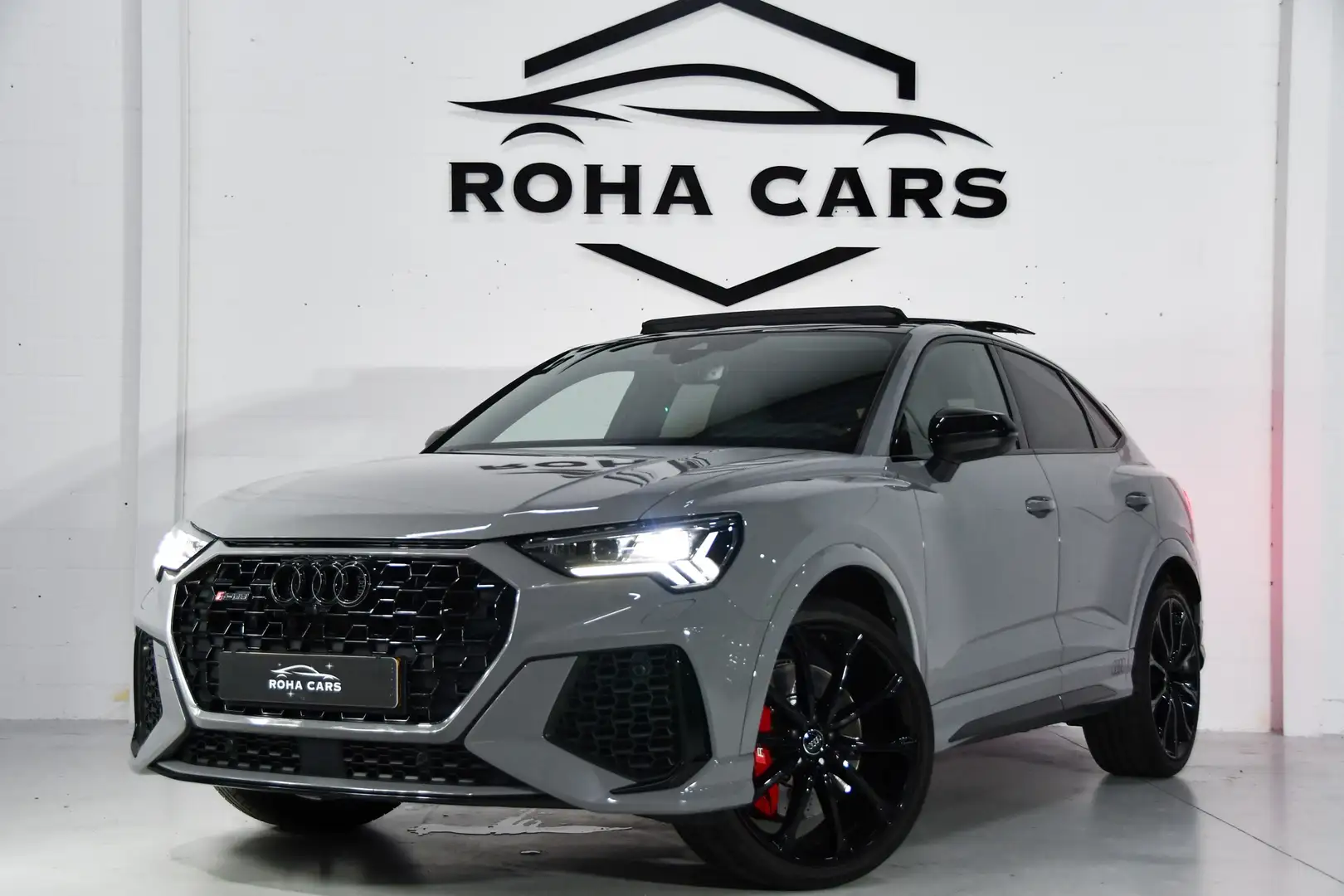 Audi Q3 Sportback 2.5 TFSI RSQ3 Pano*RS Seat*360 Cam*Memor Gris - 1