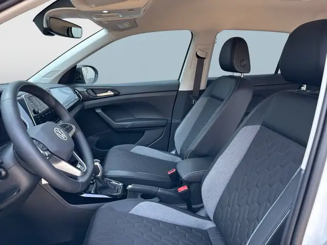 Volkswagen T-Cross view 10
