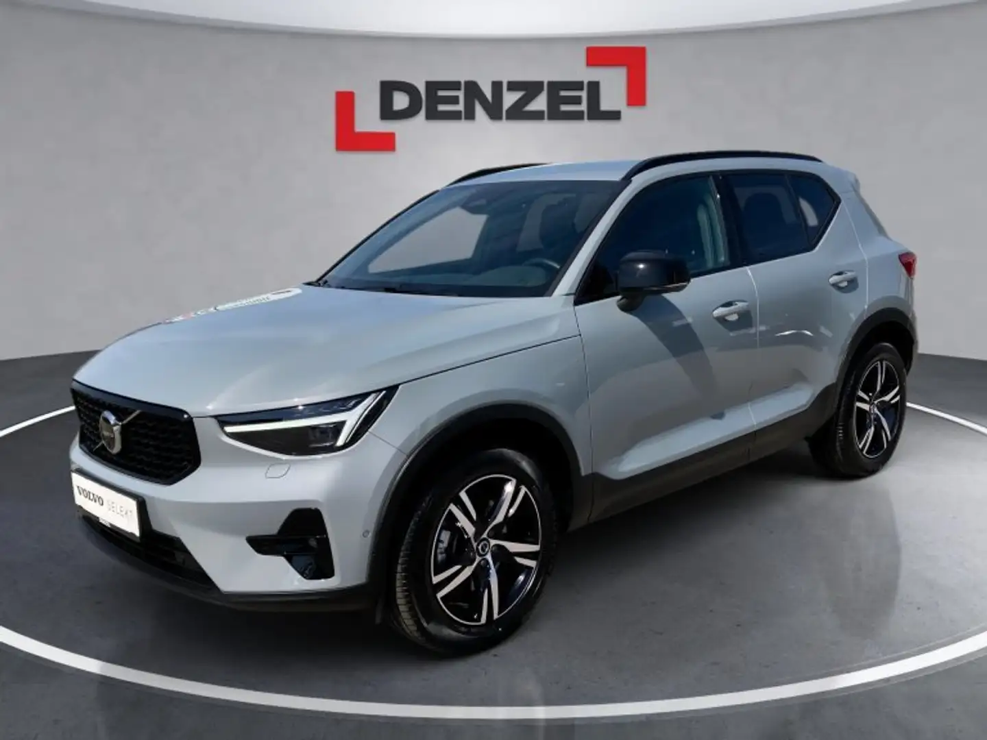 Volvo XC40 B3 Plus Dark Mild Hybrid Grau - 1