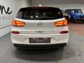 Hyundai i30 Intro/Navi/Alu 17Zoll/Garantie/8 x BEREIFT Weiß - thumbnail 20