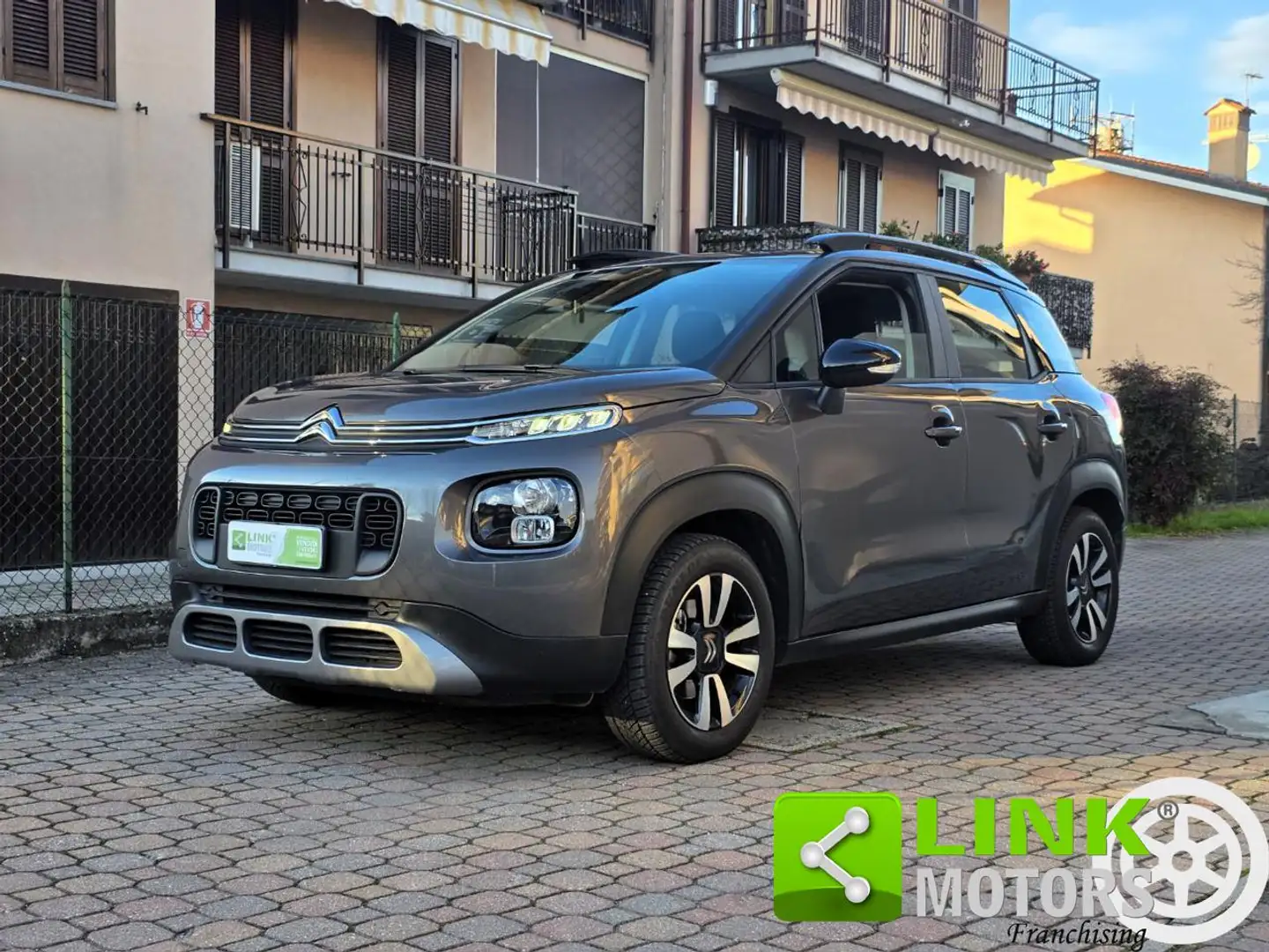 Citroen C3 Aircross 1.2 PureTech 110 CV Feel Gris - 1