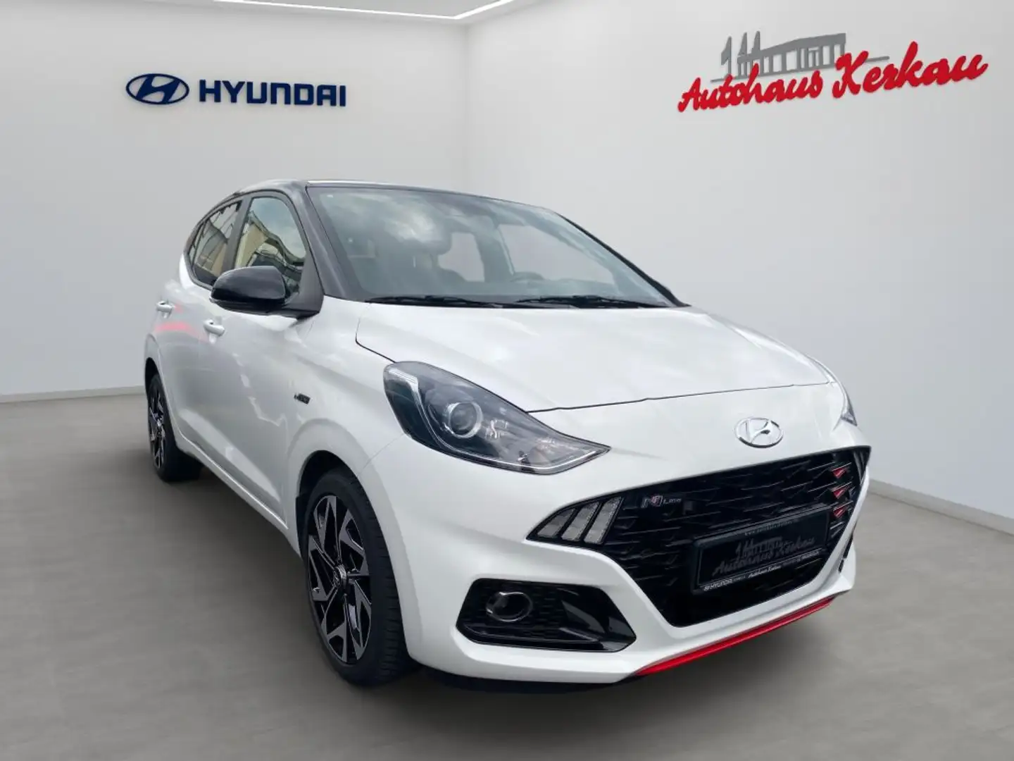 Hyundai i10 1.0 T-GDI N-LineDACH+NAVI+CAM+SHZ+LHZ+GRA Weiß - 2