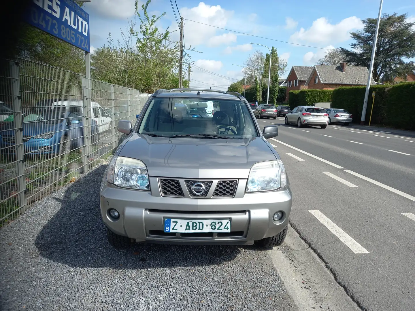 Nissan X-Trail 2.2 dCi 16v 4x2 Comfort - 4 NOUVEAUX PNEUS Šedá - 1