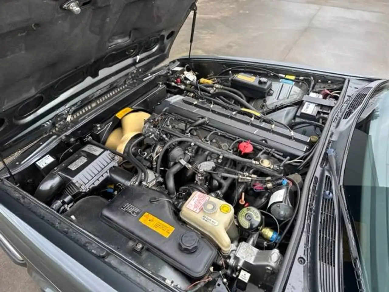 Jaguar XJ6, foto 12