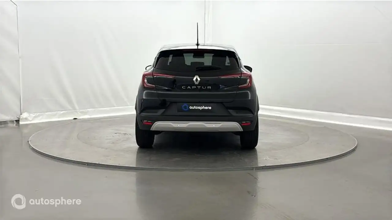 Renault Captur — photo 6