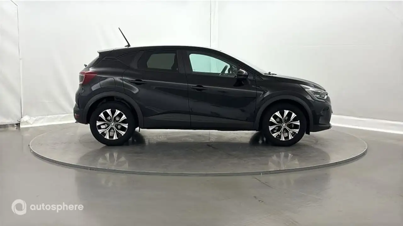 Renault Captur — photo 4