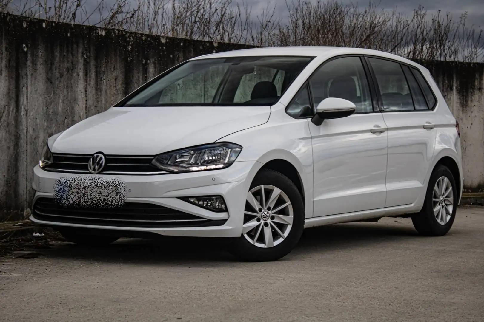 Volkswagen Golf Sportsvan 1.0 TSI Comfortline Weiß - 2
