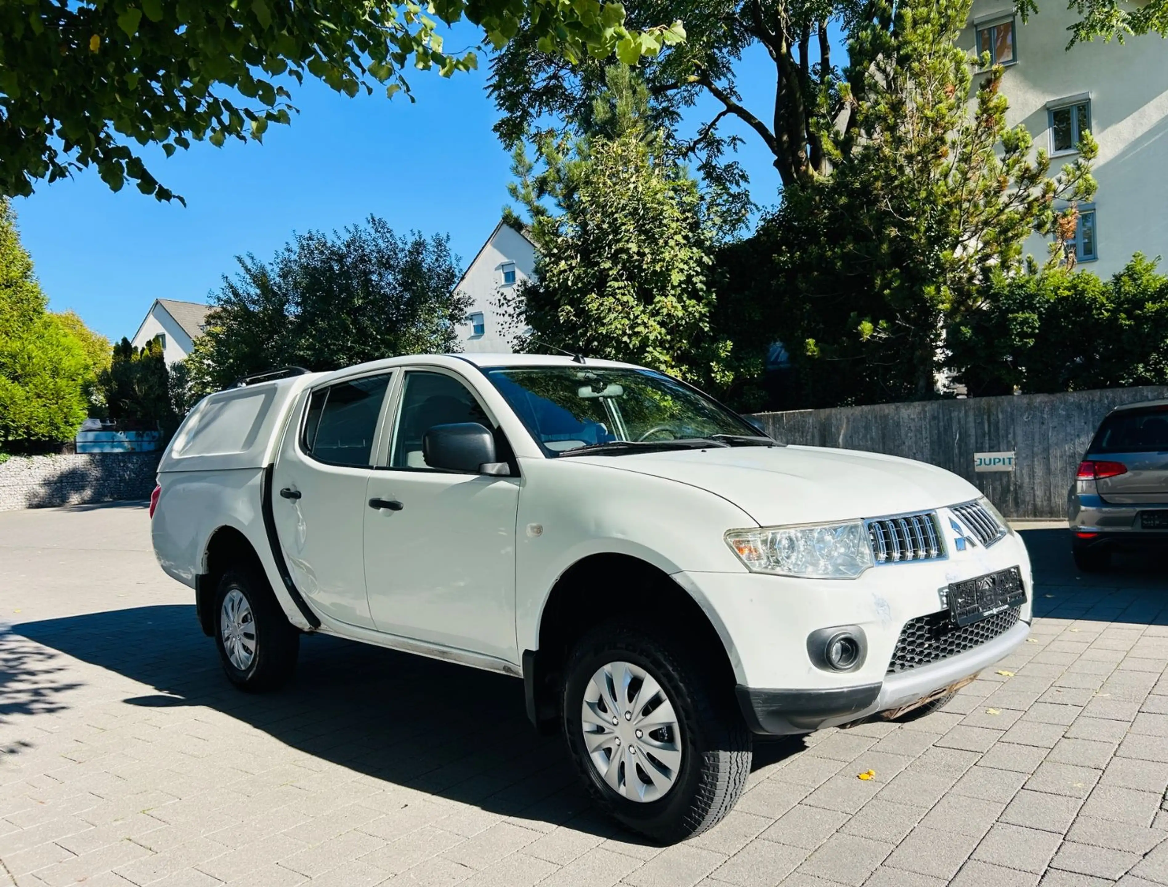 Mitsubishi L200 Doppelkabine 4WD — photo 13