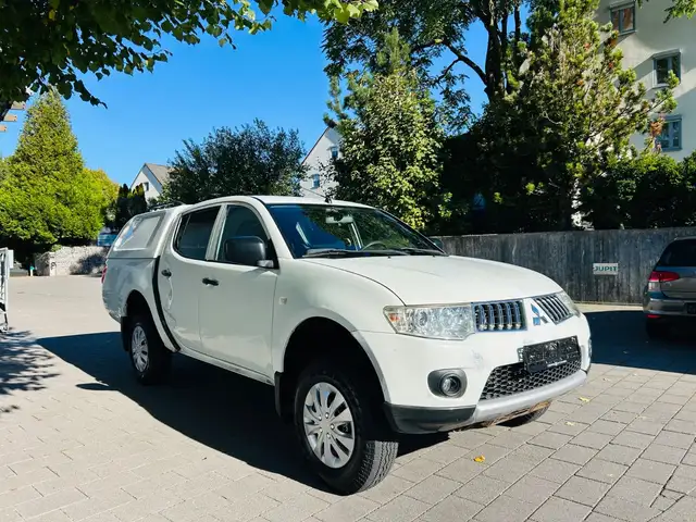 Mitsubishi L200 Doppelkabine 4WD