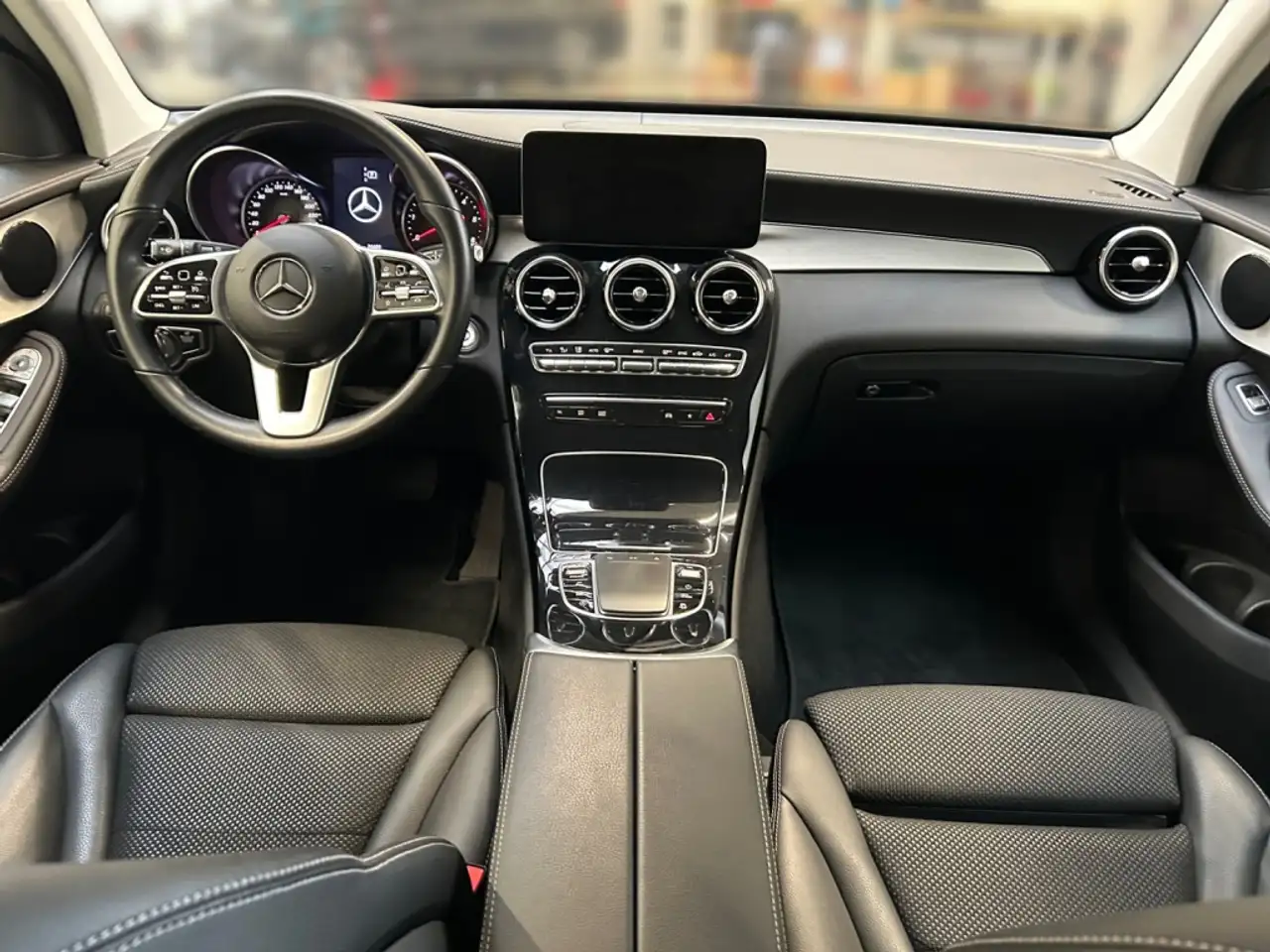 Mercedes-Benz GLC 220 d 4MATIC Offroad Styling, Exclusiv 12