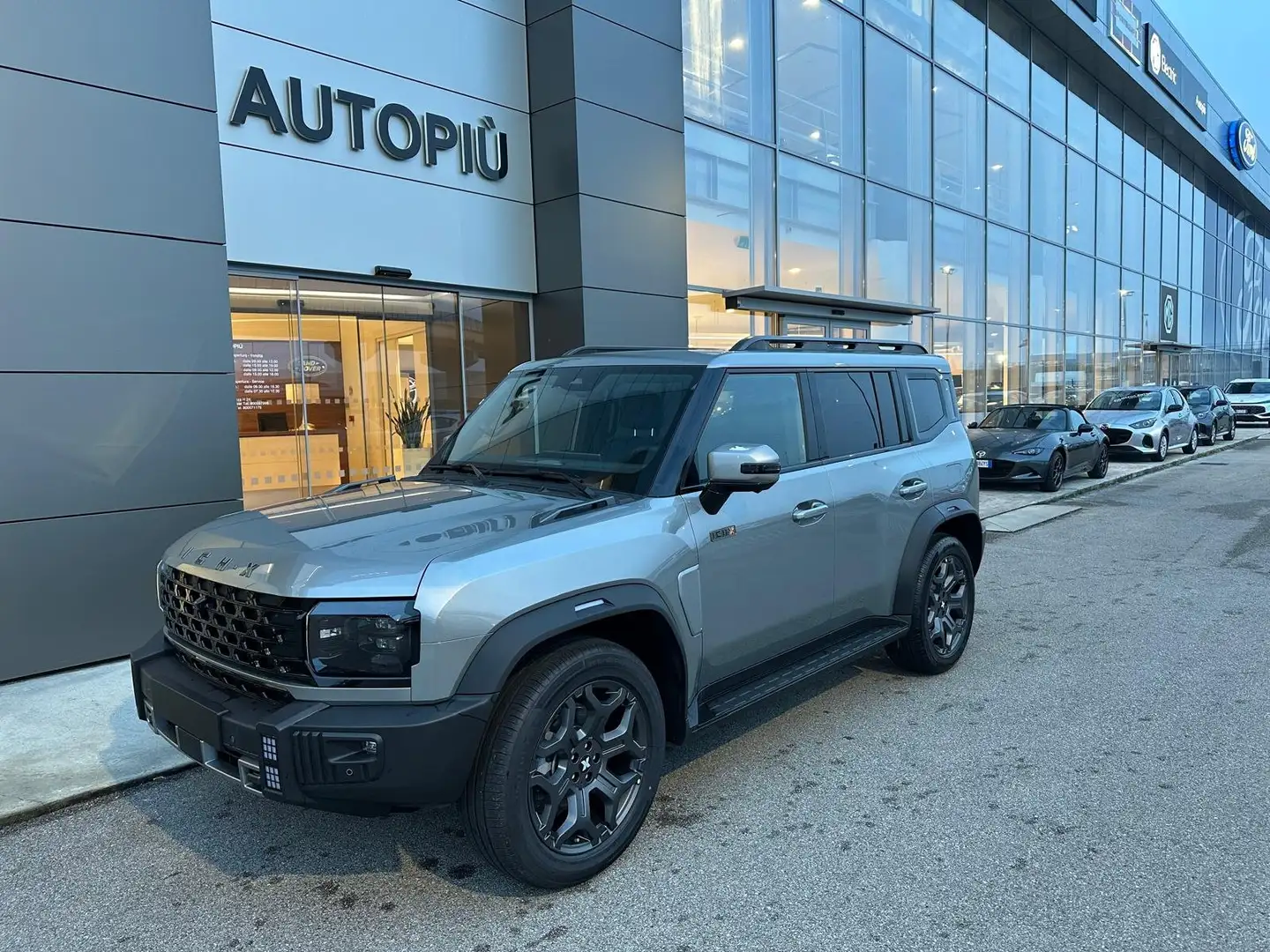 ICH-X K3 ICH-X  K3 2.0T DCT BENIZNA/GPL Grau - 1