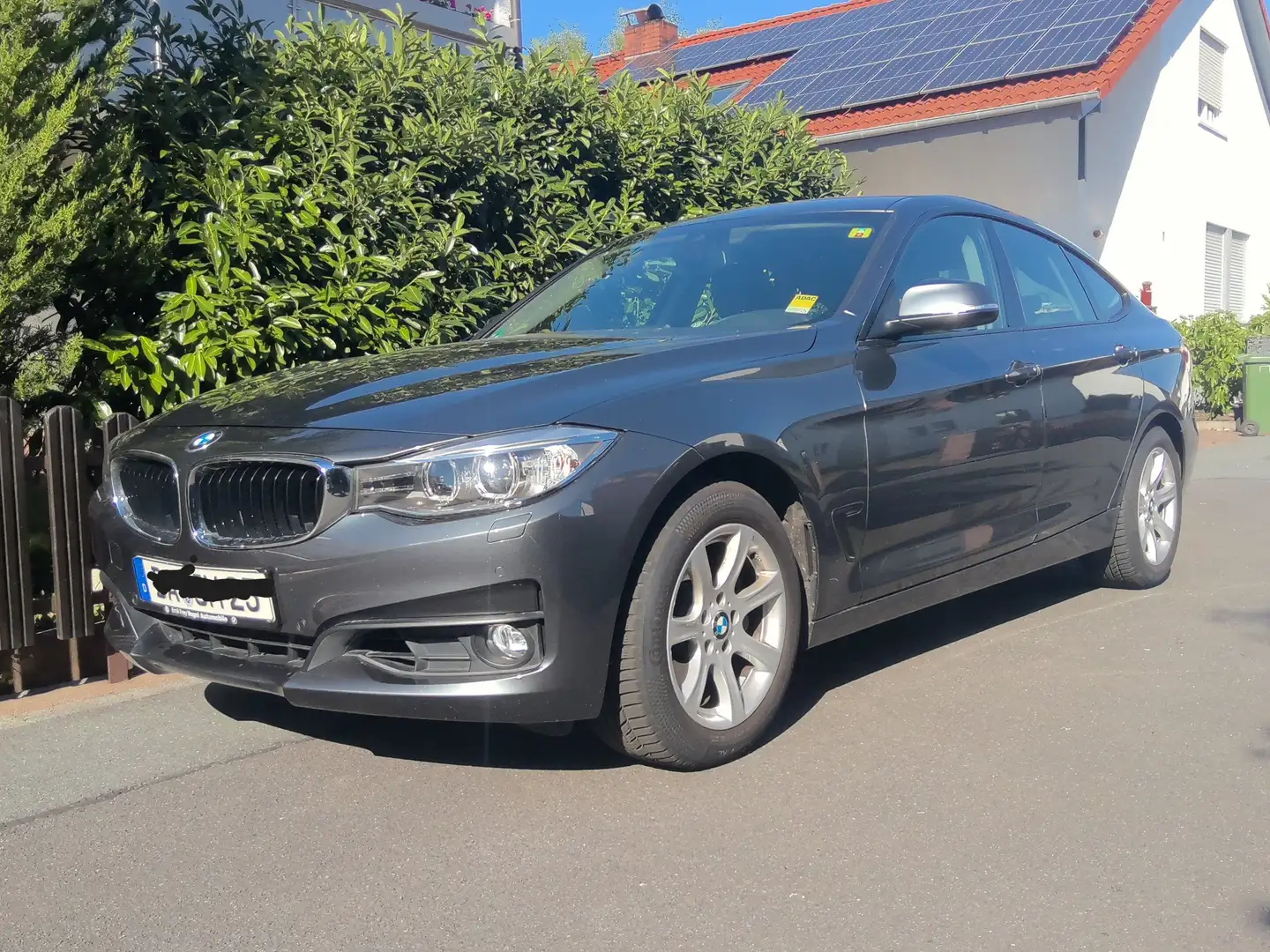 BMW 335 3er GT 335i xDrive GT Aut. Gris - 2
