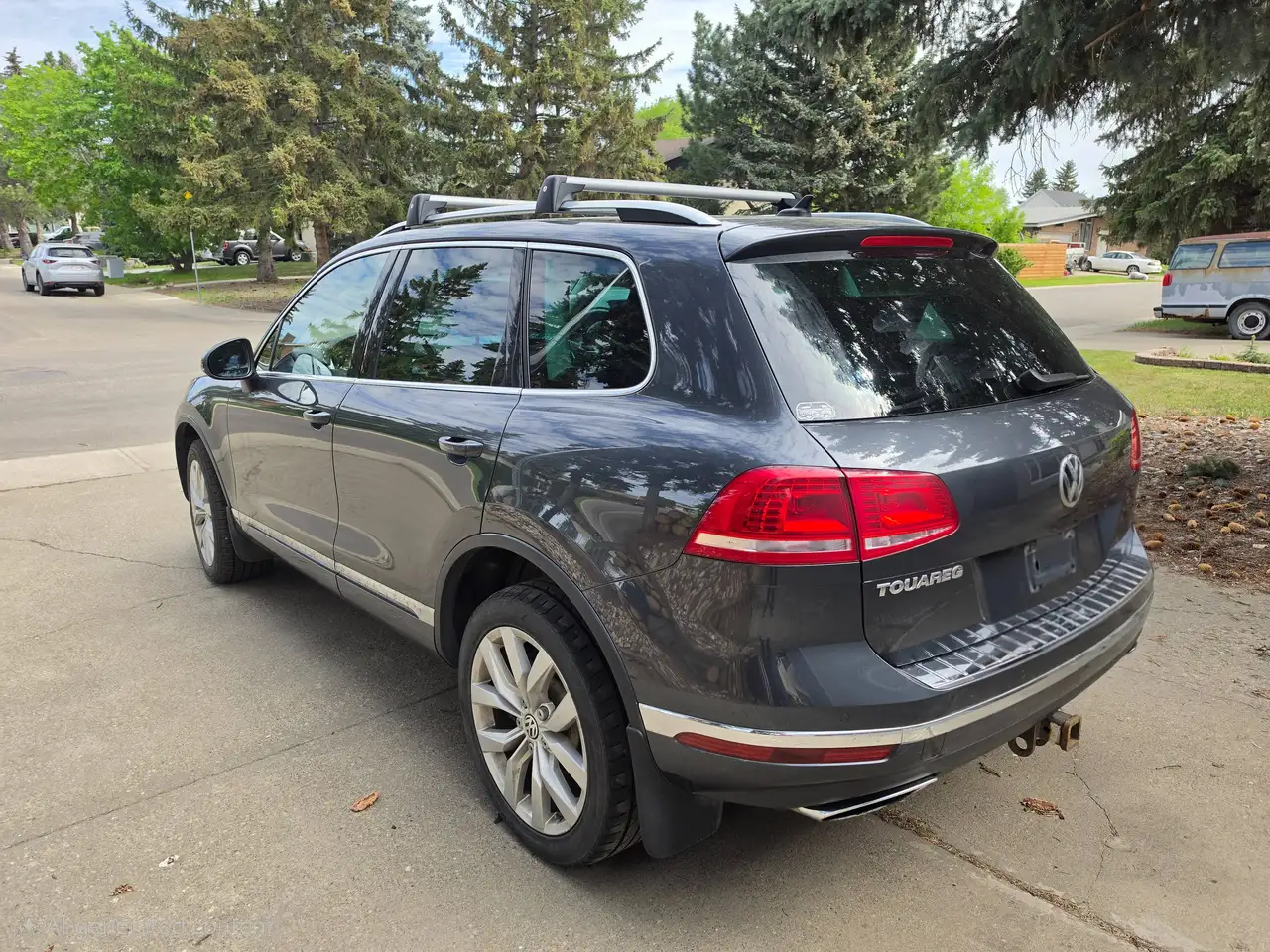 Volkswagen Touareg снимка Volkswagen Touareg