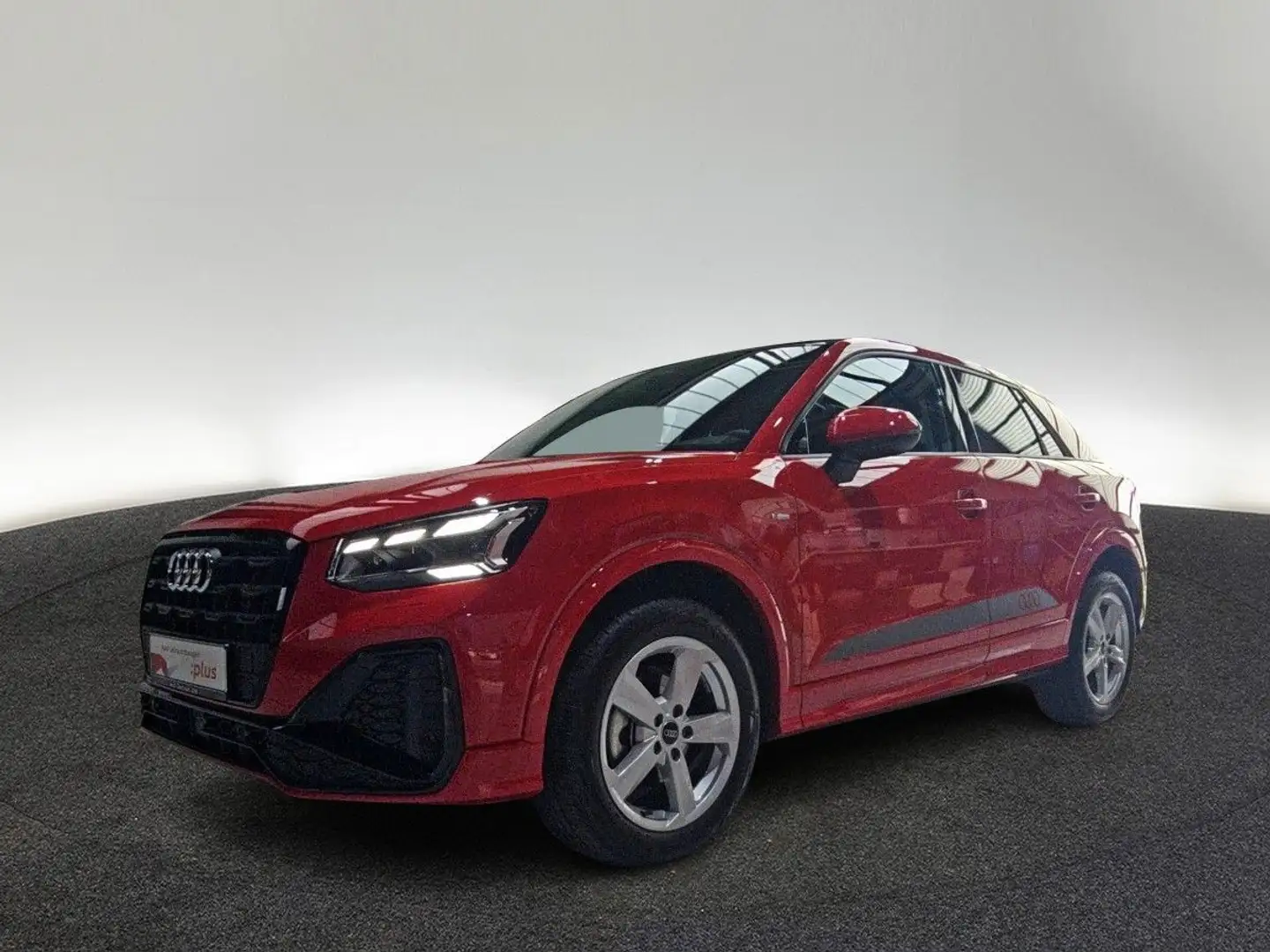 Audi Q2 S-Line Black 35 TFSI AHK MATRIX NAVI PANO RFK Rosso - 2