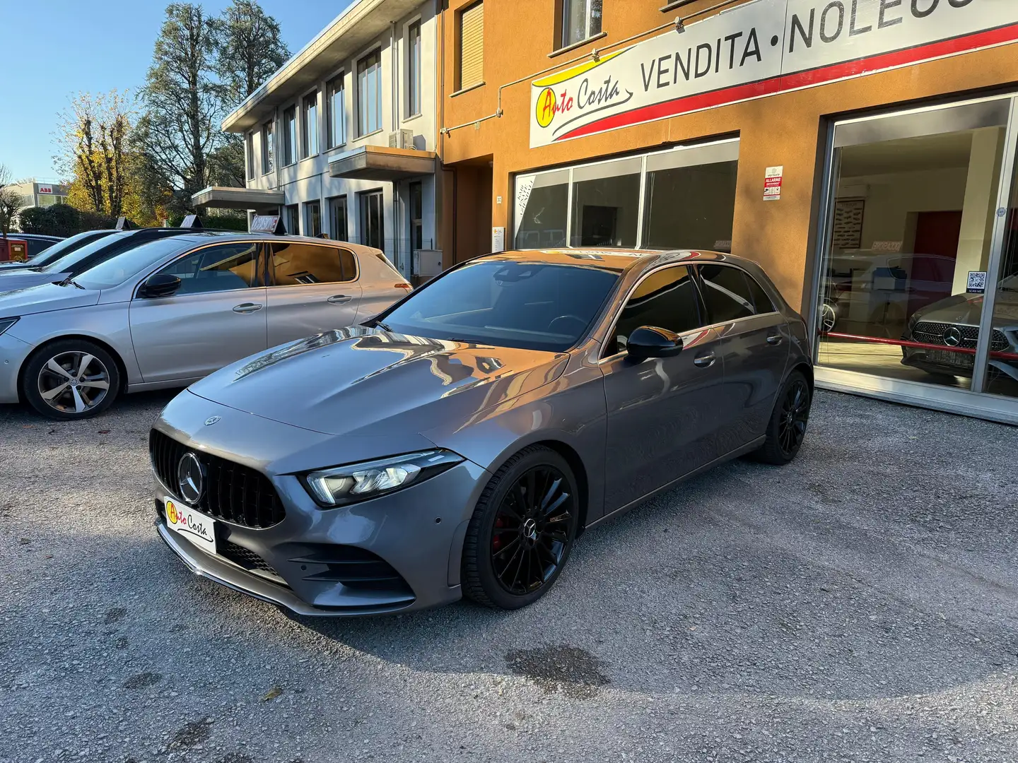 Mercedes-Benz A 180 Classe A - W177 Premium auto KIT ESTETICO AMG Grigio - 2