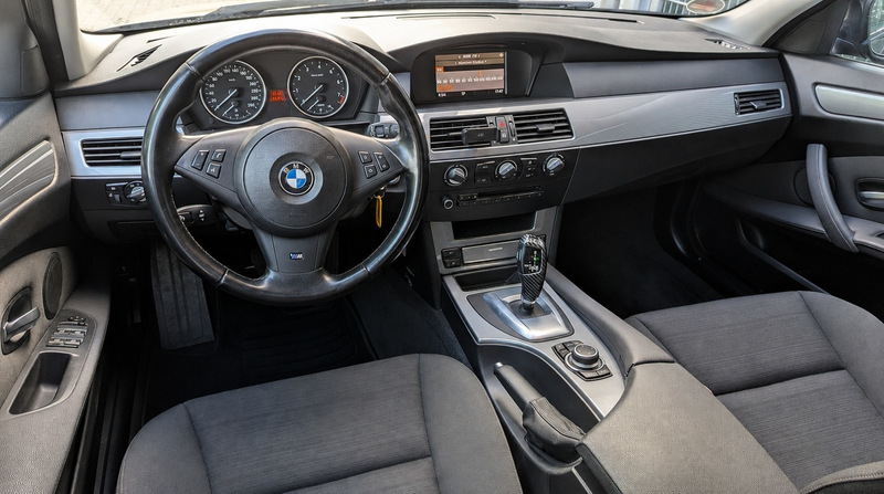 BMW 520 i Limousine*Automatikgetriebe*Tüv:04/2028* — photo 7