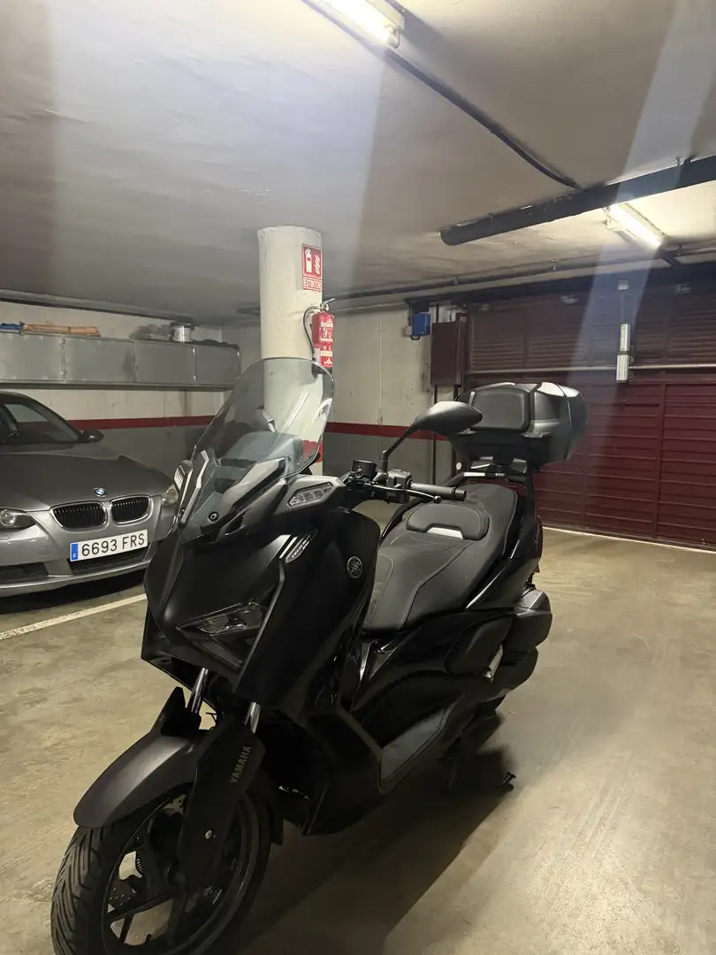 Yamaha X-Max 300 Tech Max - 1