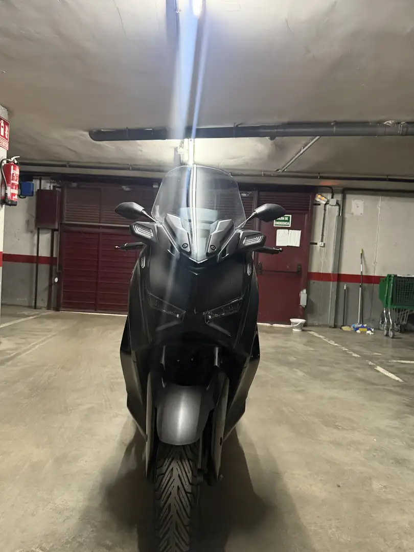 Yamaha X-Max 300 Tech Max - 2