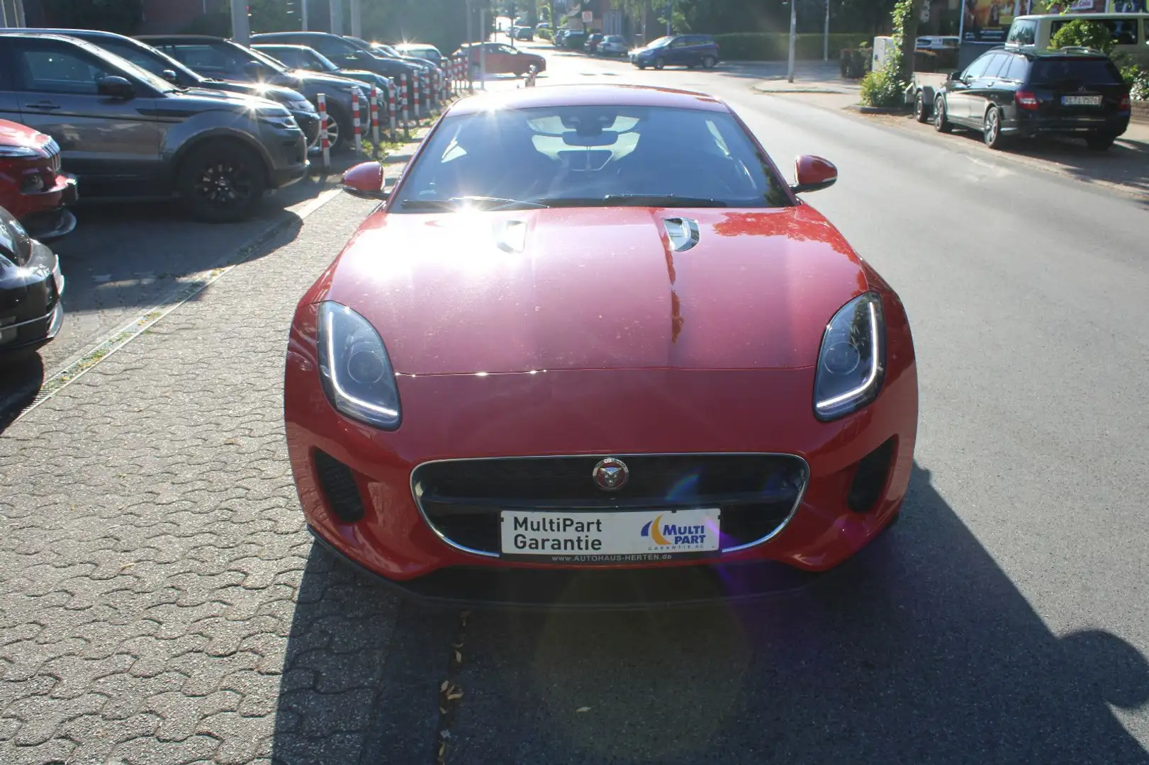 Jaguar F-Type 2.0T*COUPE*NAVI*SPORTABGAS*LM20"*DEUTSCH* Rouge - 2