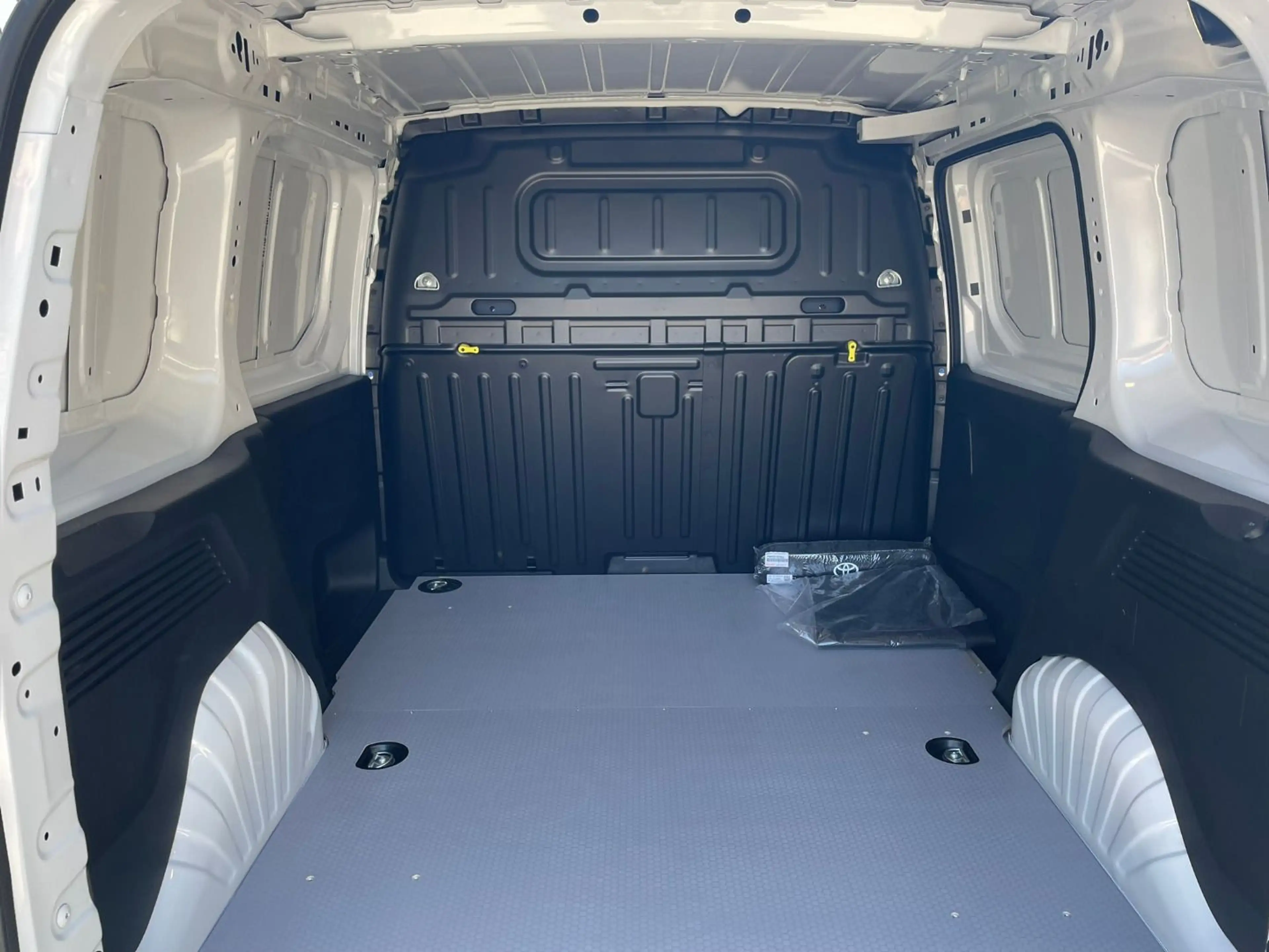 Toyota Proace City 1,5 l D ProWork Sonderpreis — photo 9