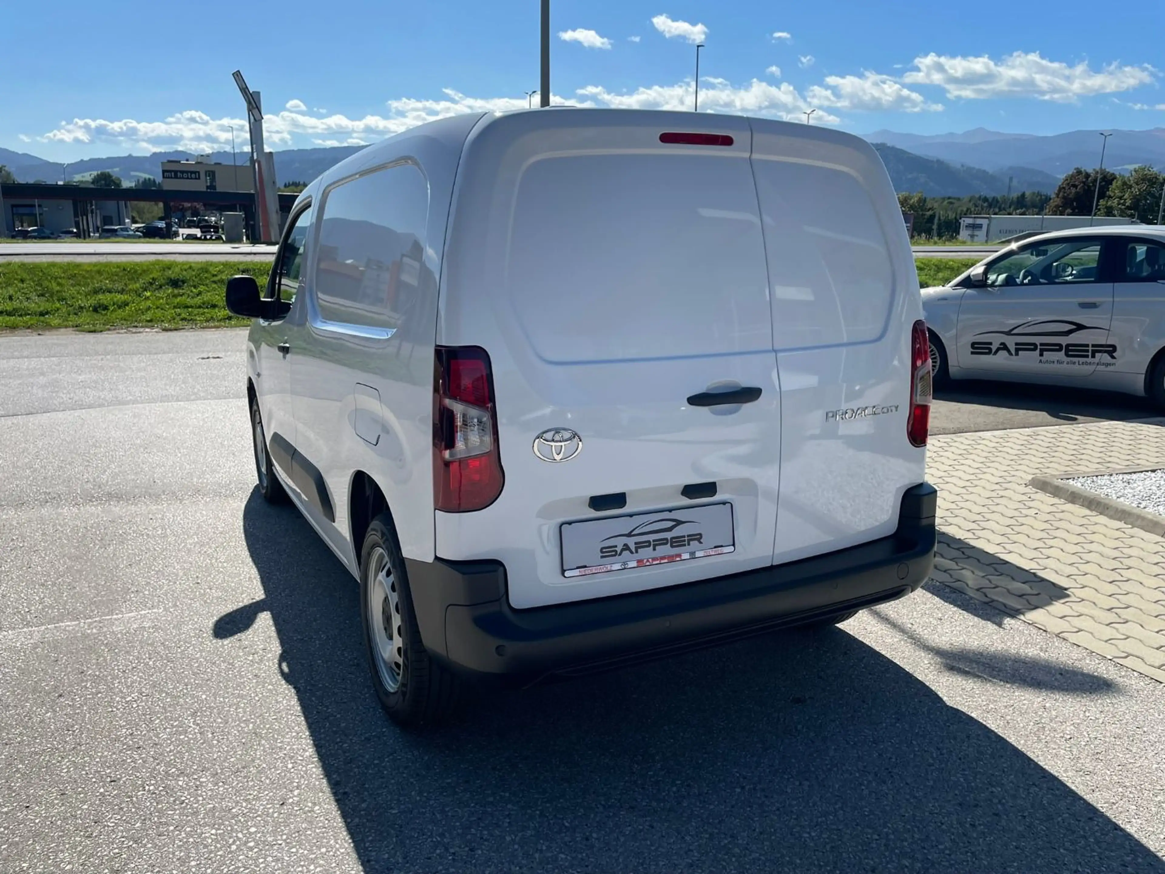 Toyota Proace City 1,5 l D ProWork Sonderpreis — photo 7