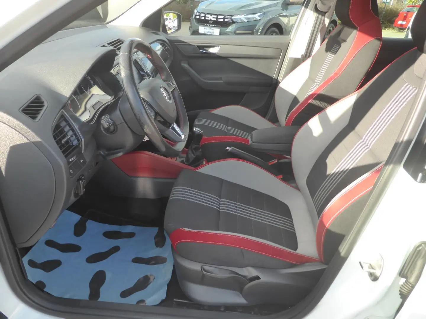 Skoda Fabia Combi 1.2 TSI Green tec Monte Carlo Panorama/Smart Weiß - 2