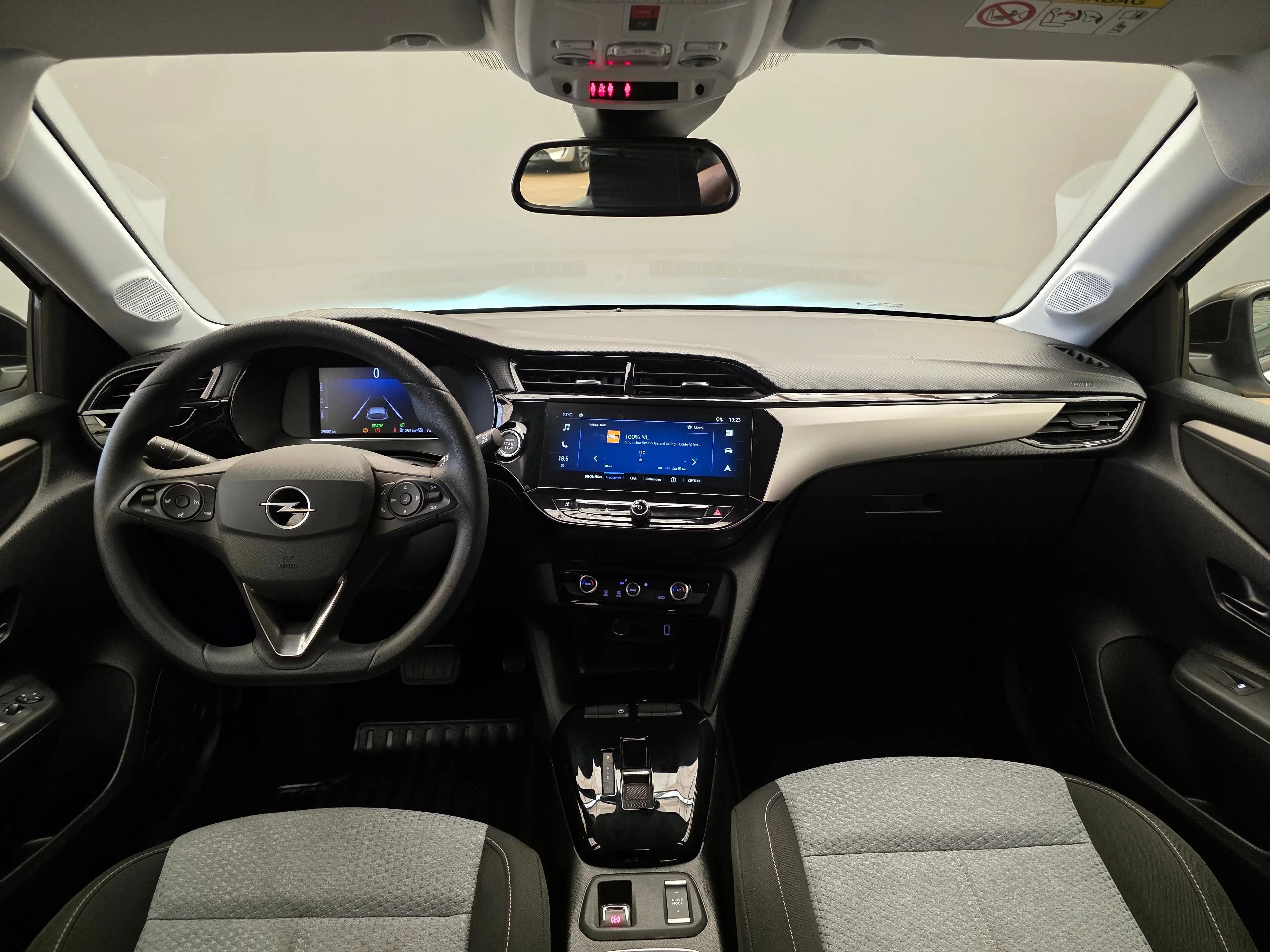 Opel Corsa-e Edition 50 kWh Cruise Control | Parkeersensoren Ac — photo 11