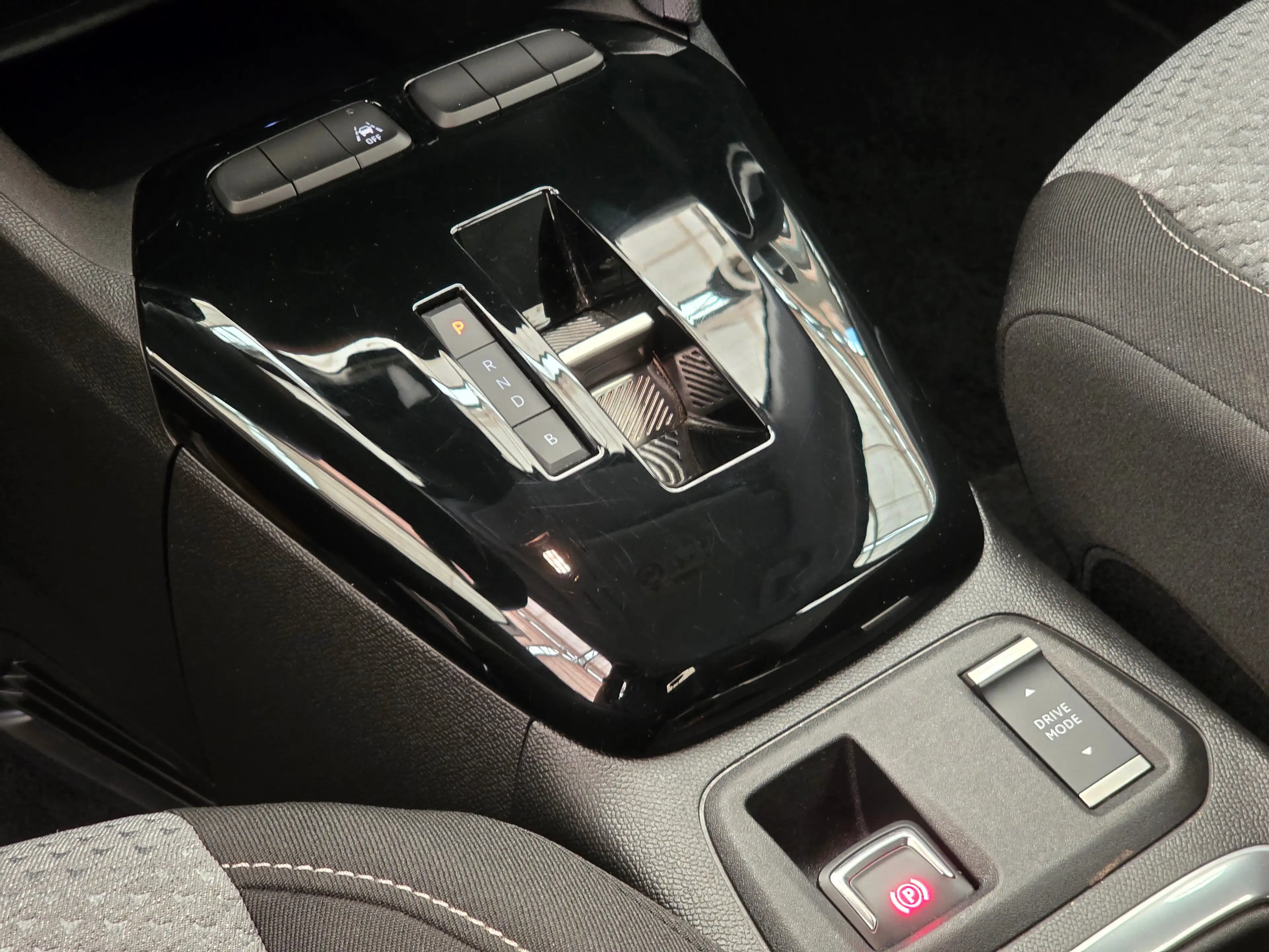 Opel Corsa-e Edition 50 kWh Cruise Control | Parkeersensoren Ac — photo 14