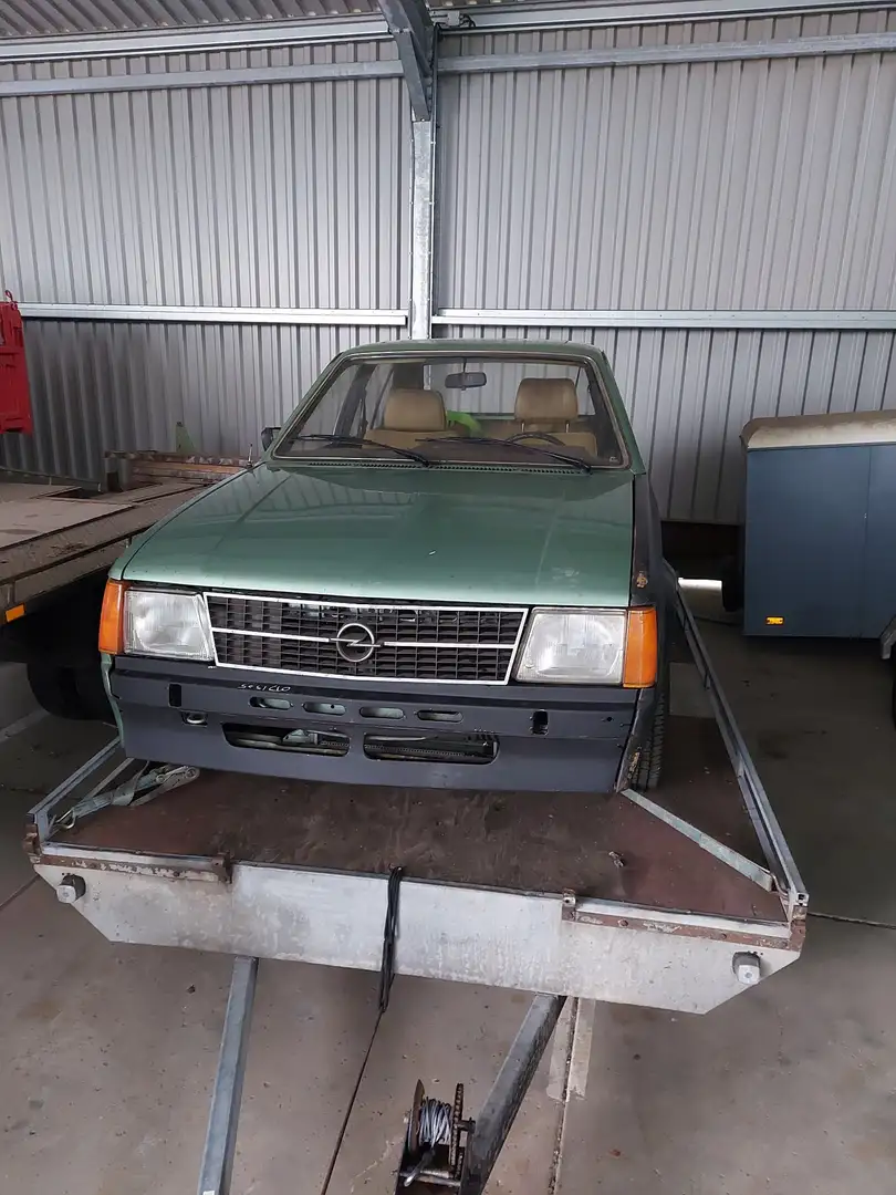 Oldtimer Opel kadett  1600 automaat luxus Groen - 2